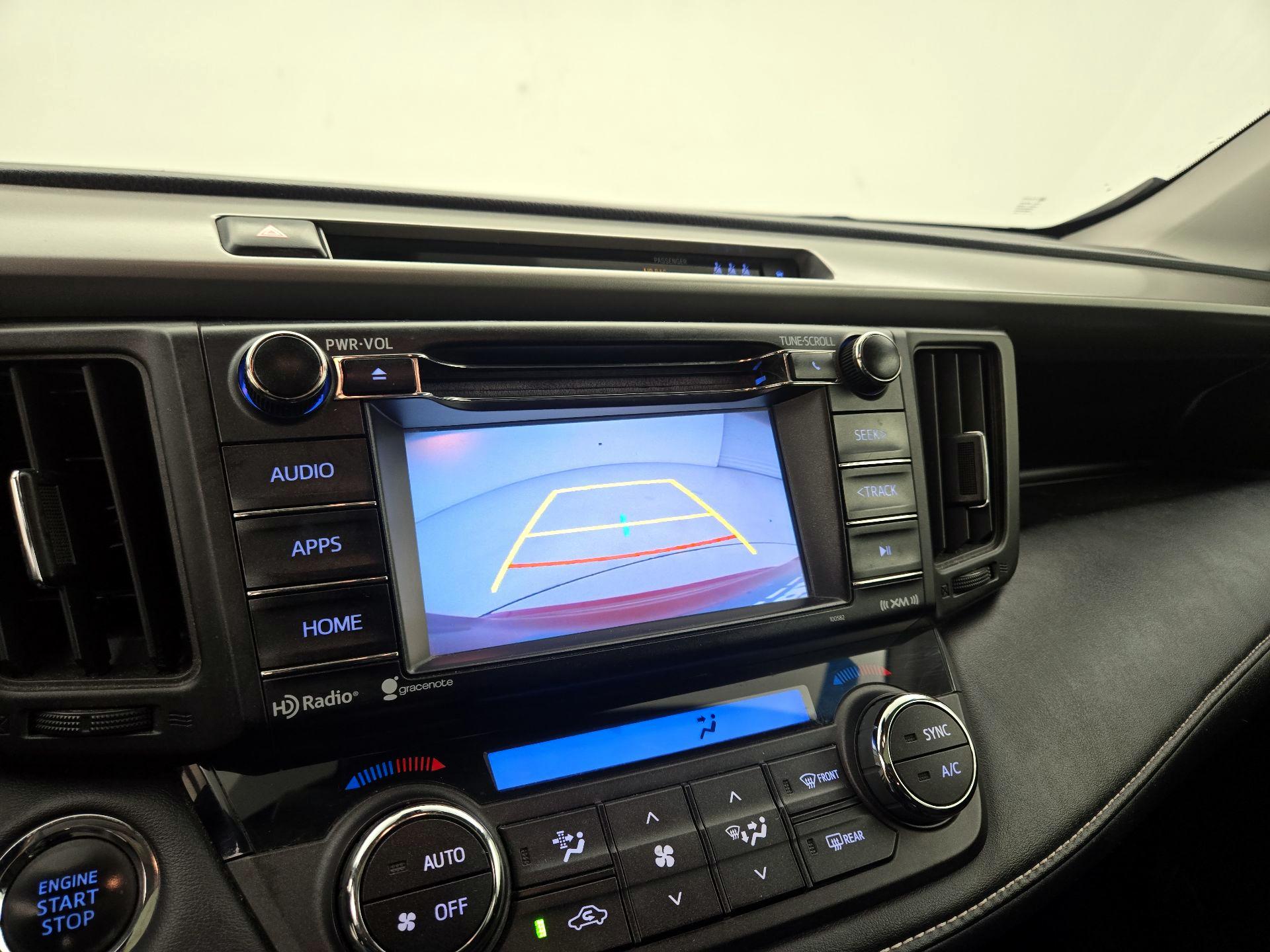 Thumbnail: 2018 Toyota RAV4 - 14