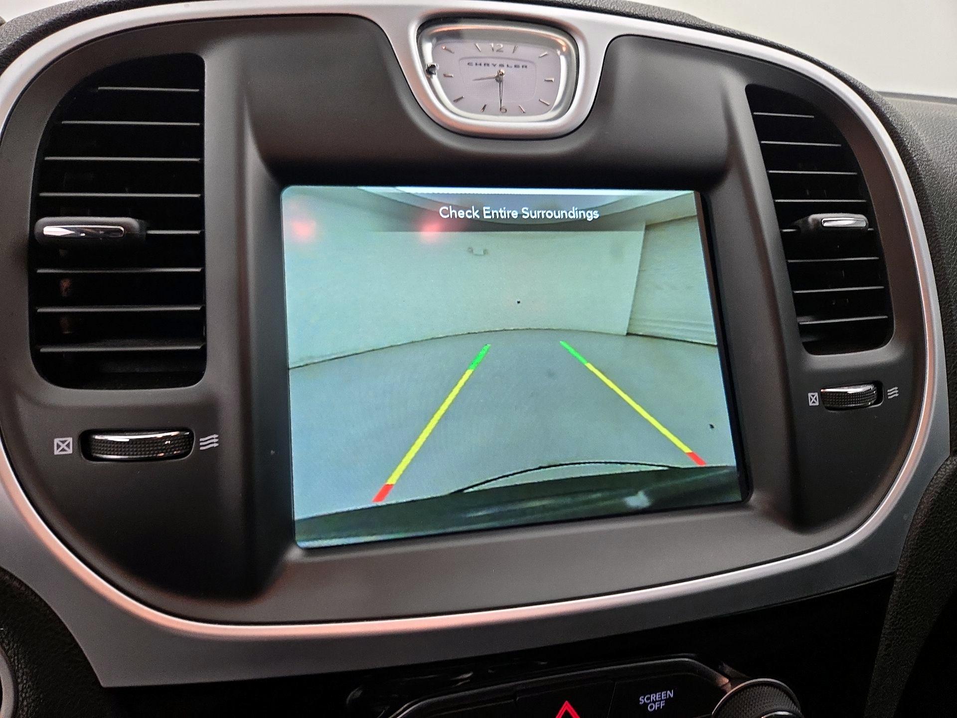 Thumbnail: 2023 Chrysler 300 - 14