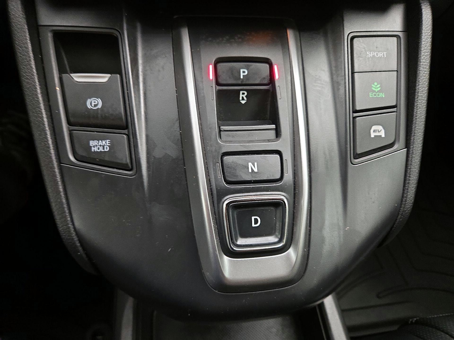 Thumbnail: 2020 Honda CR-V - 17