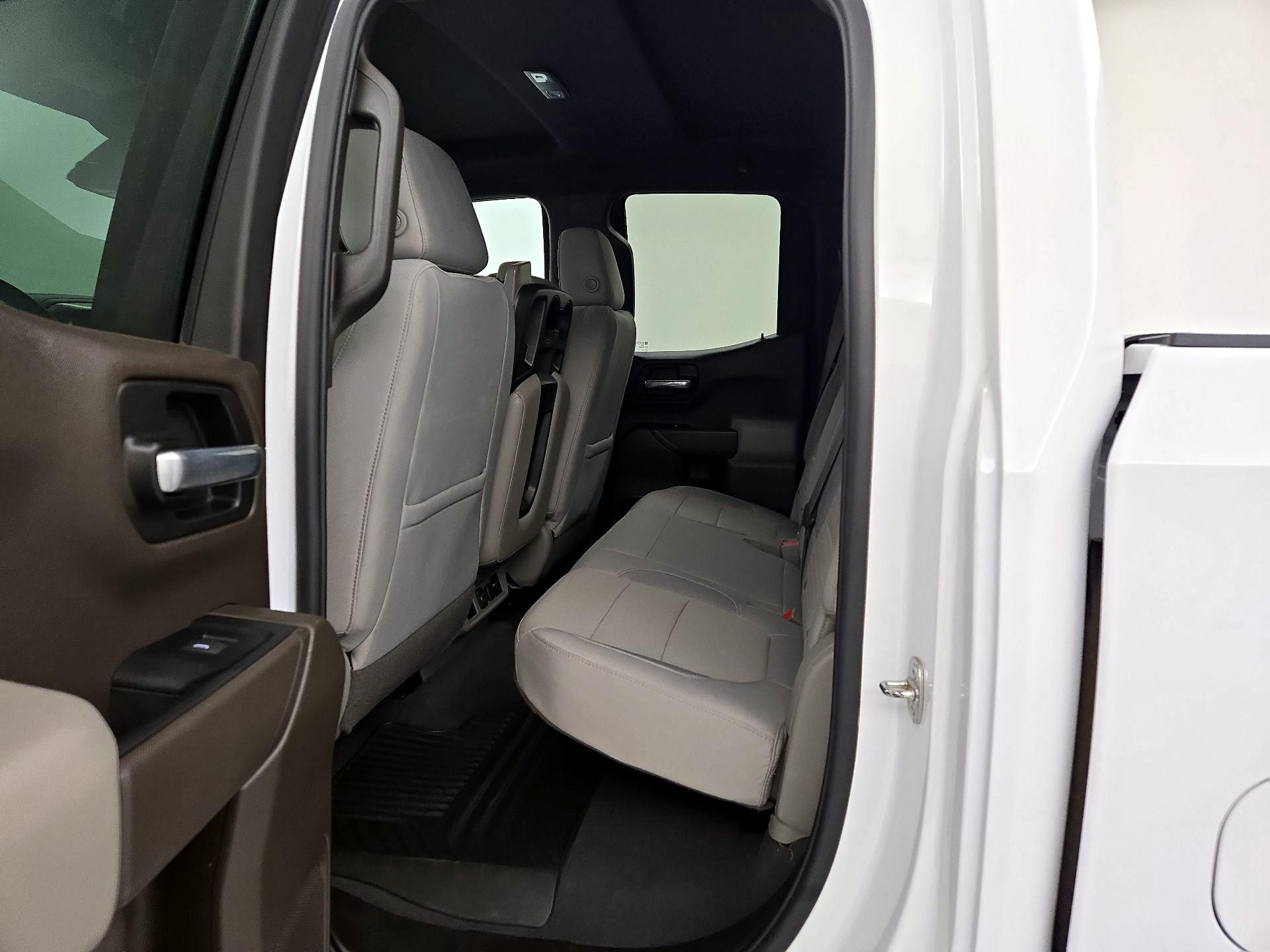 Thumbnail: 2021 Chevrolet Silverado 1500 - 19