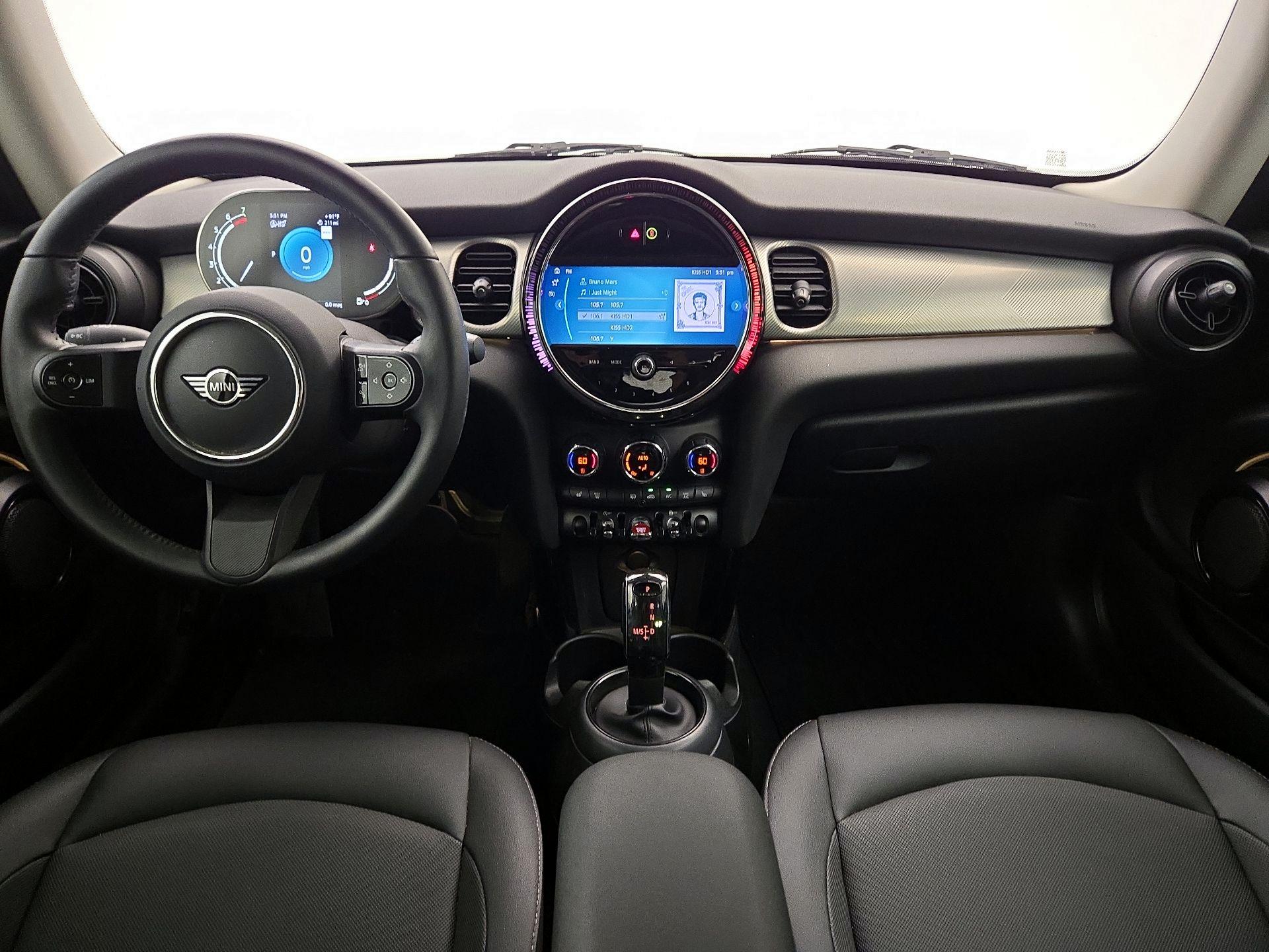 Thumbnail: 2023 MINI Cooper Hardtop - 9