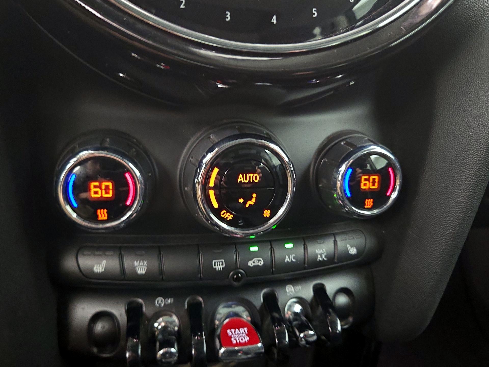 Thumbnail: 2023 MINI Cooper Hardtop - 16