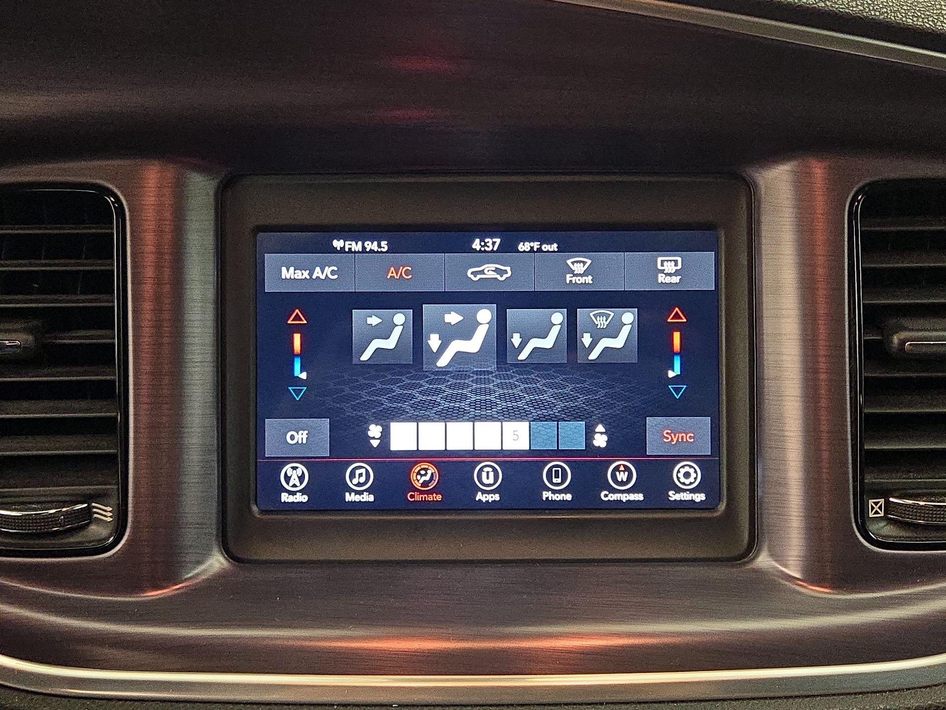 Thumbnail: 2018 Dodge Charger - 16