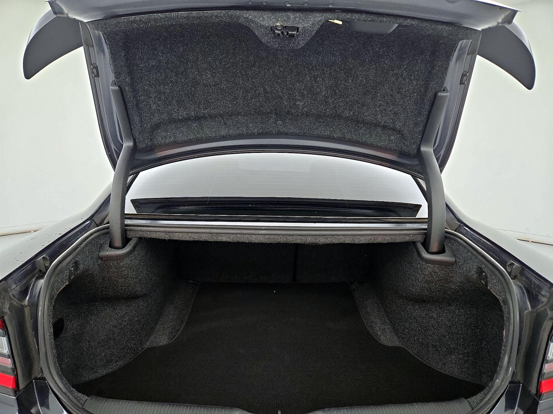 Thumbnail: 2018 Dodge Charger - 20