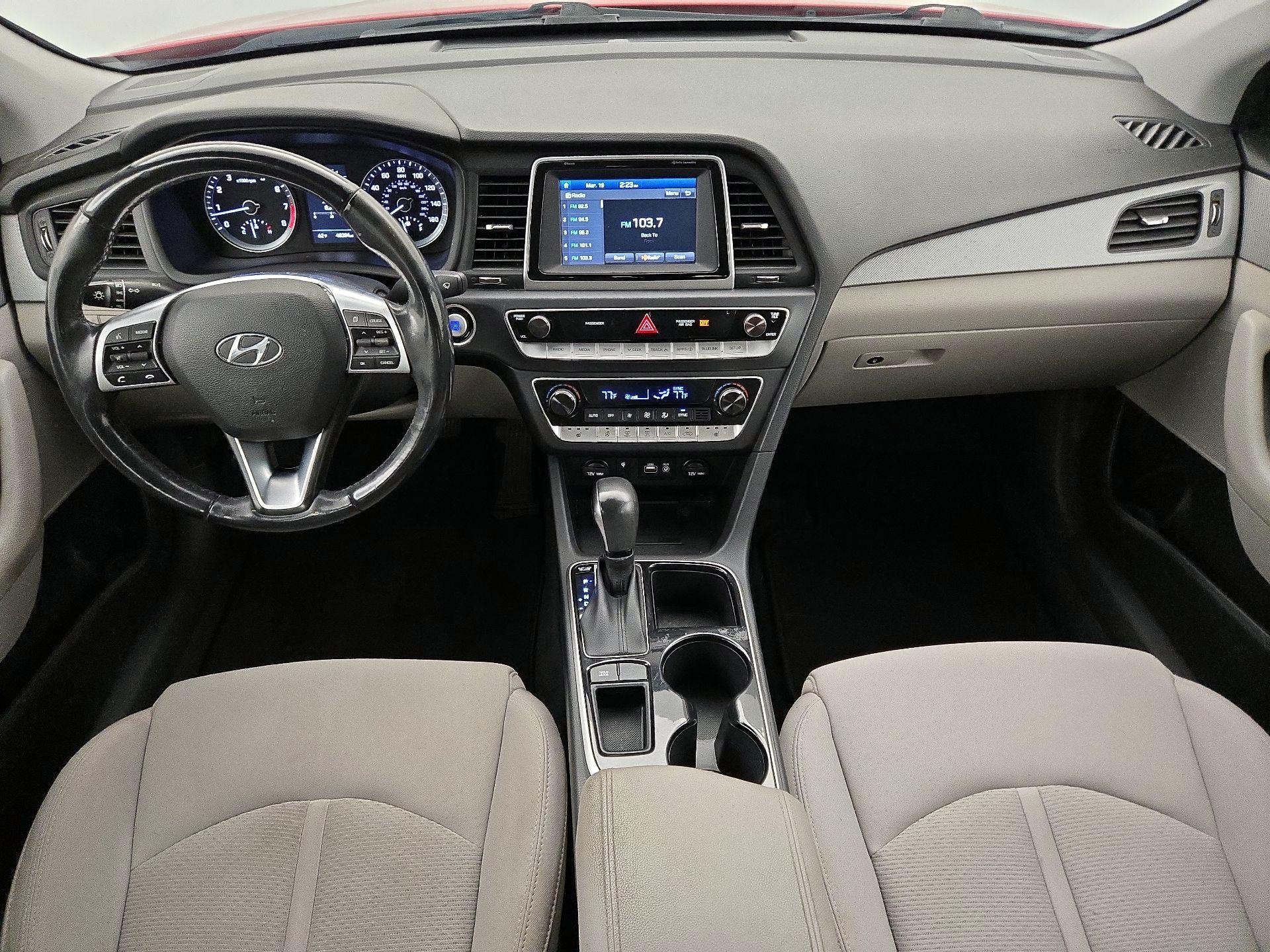 Thumbnail: 2019 Hyundai Sonata - 9