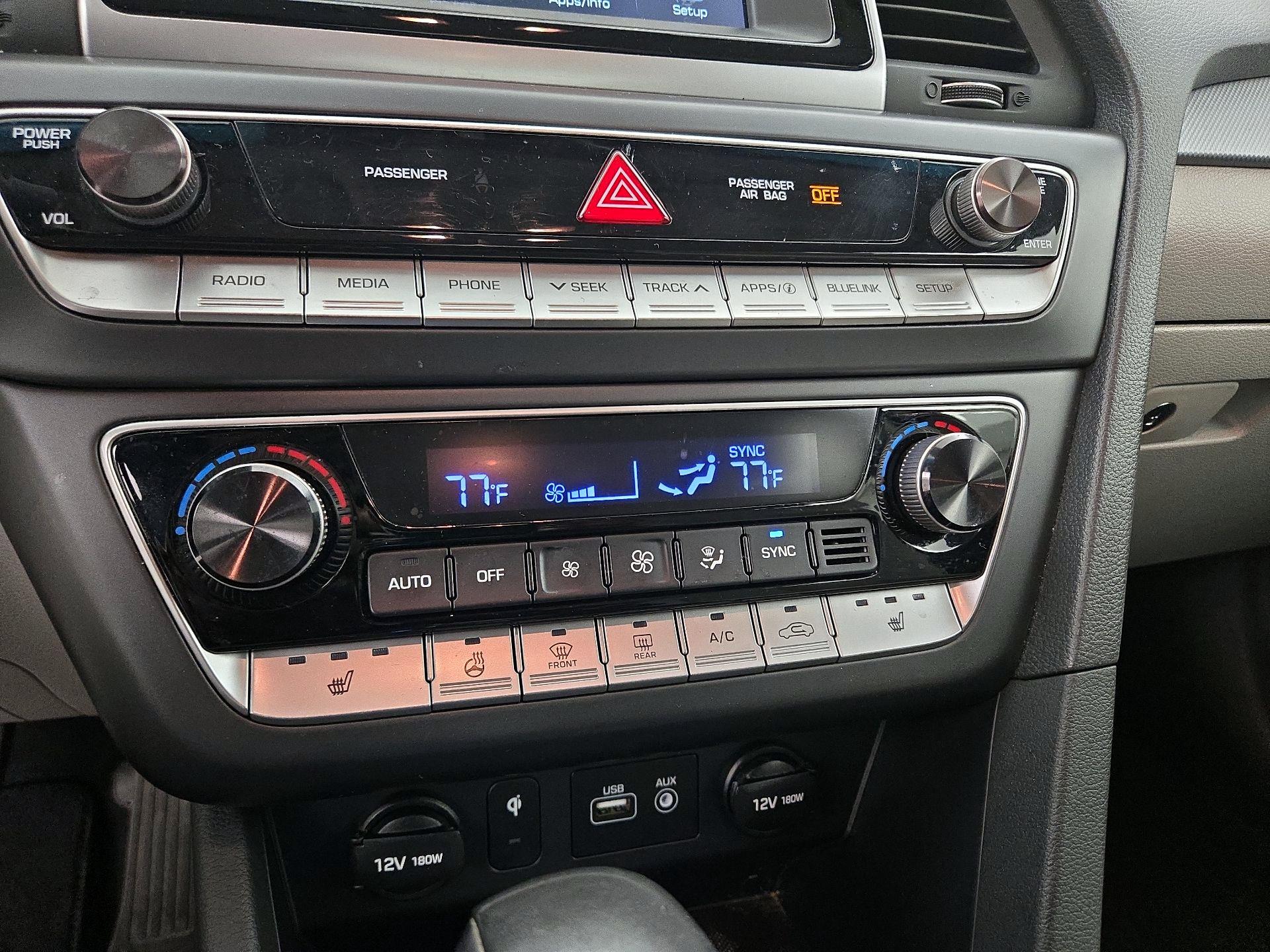 Thumbnail: 2019 Hyundai Sonata - 16