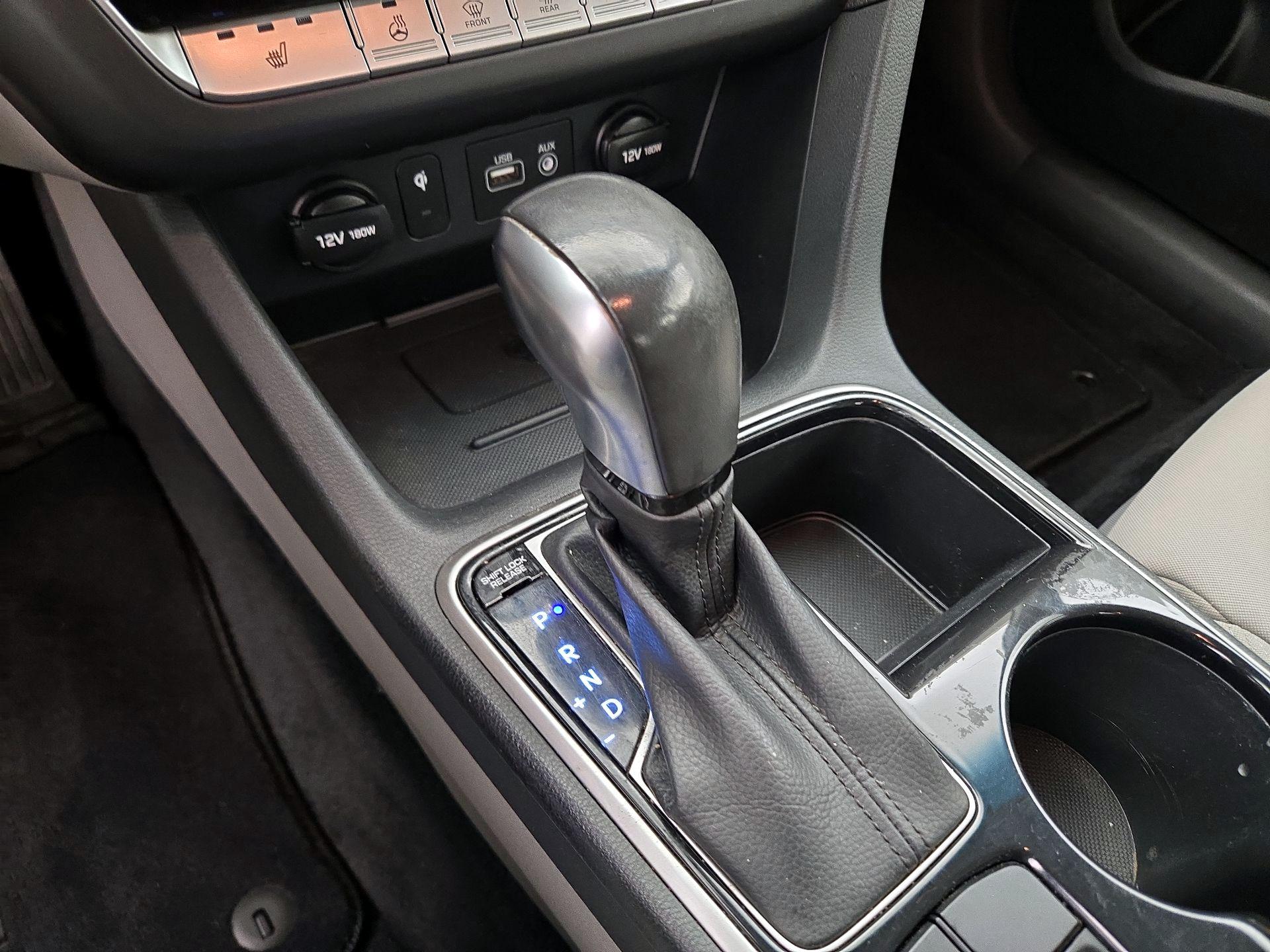 Thumbnail: 2019 Hyundai Sonata - 17