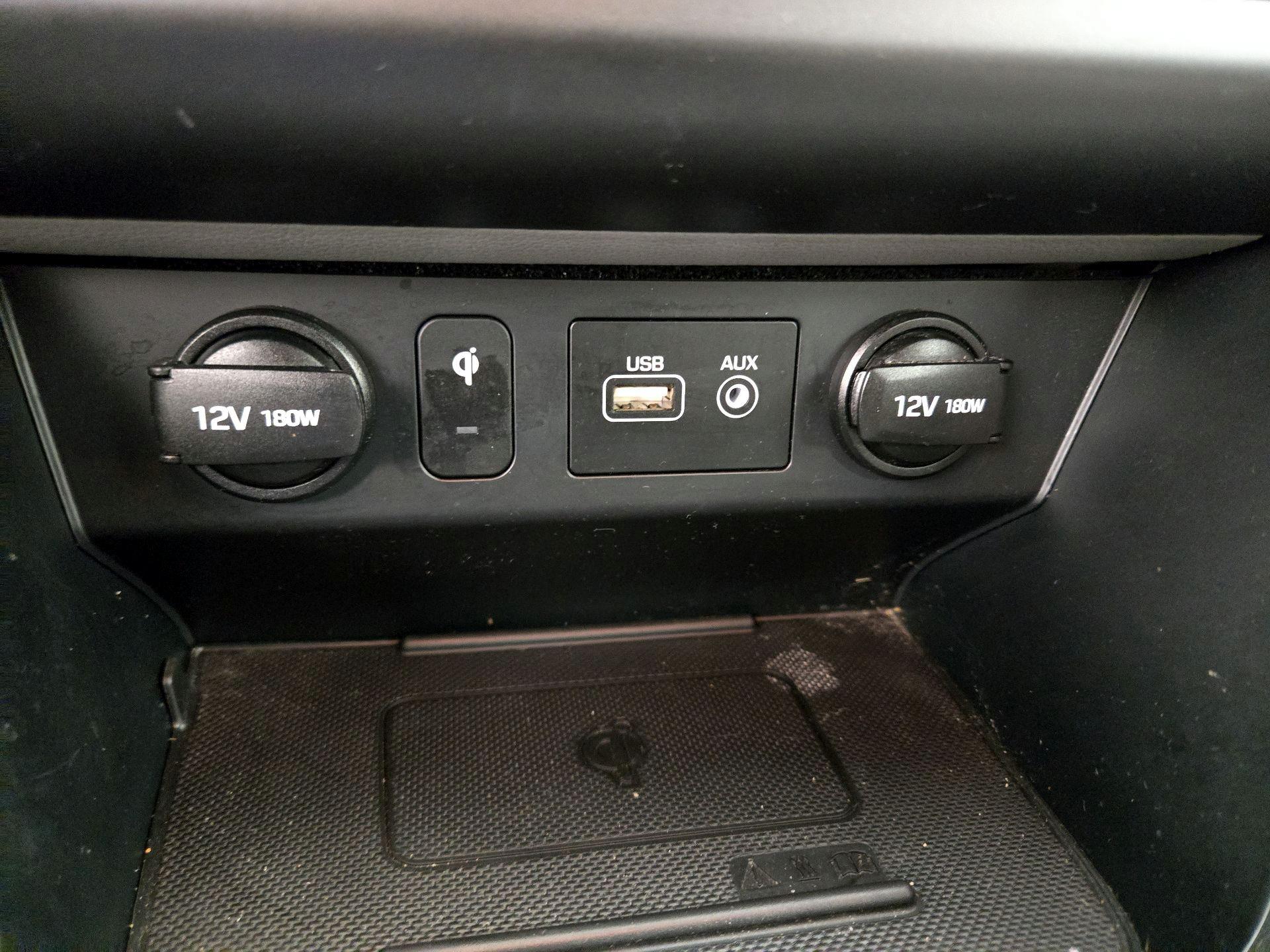 Thumbnail: 2019 Hyundai Sonata - 18