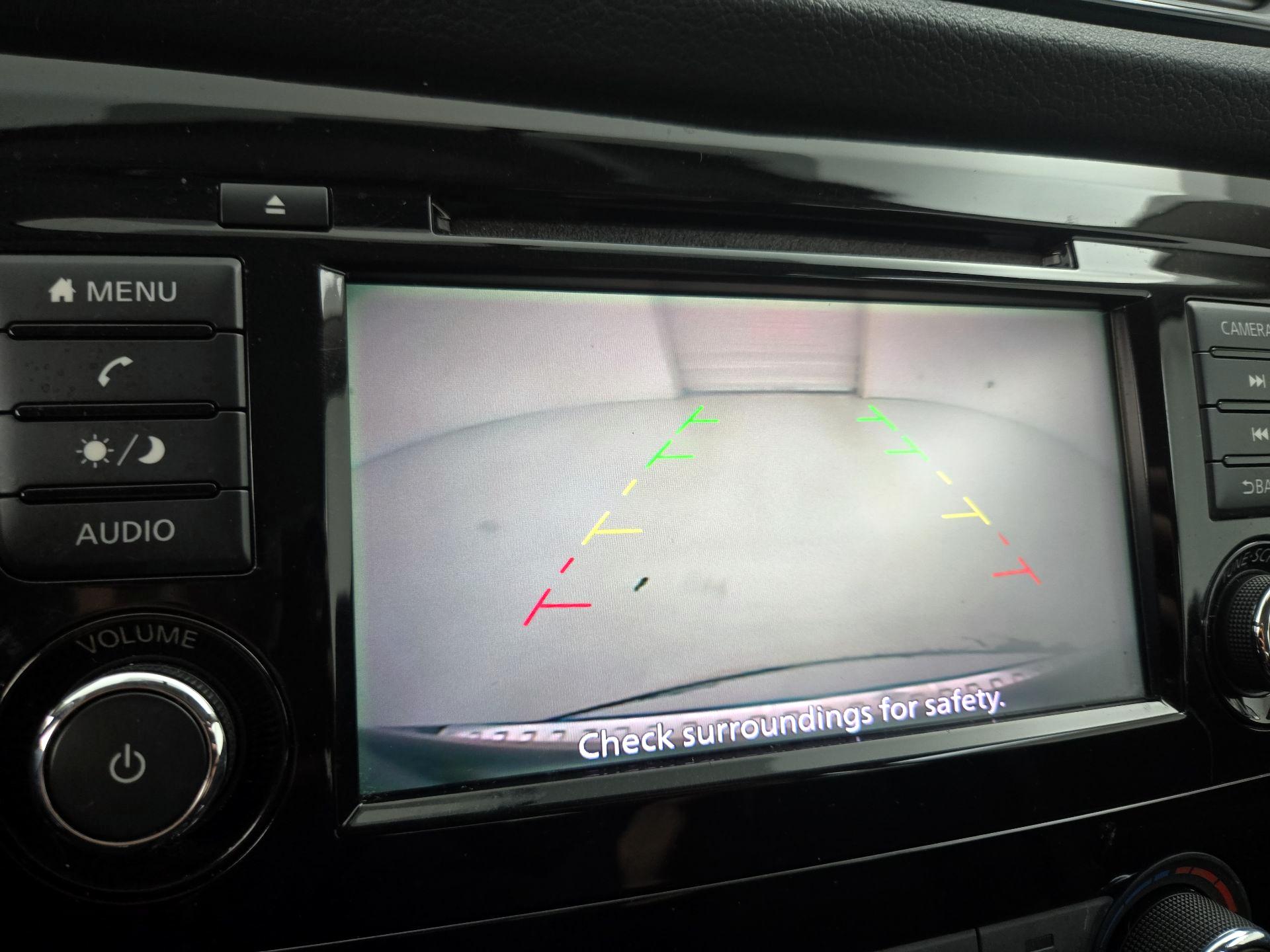 Thumbnail: 2018 Nissan Rogue - 14