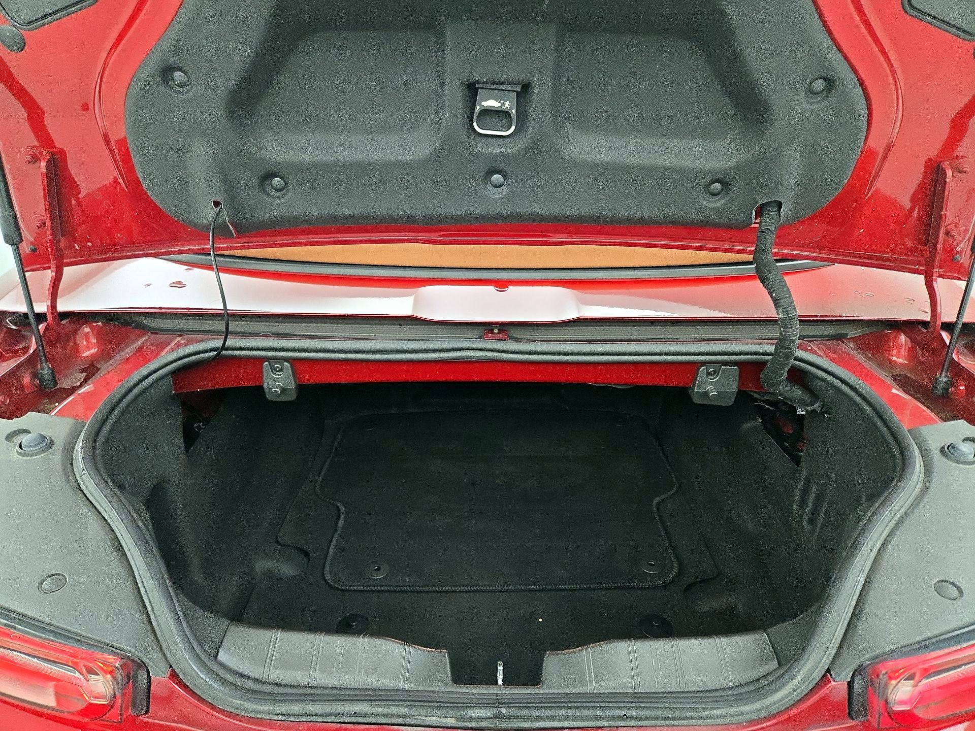 Thumbnail: 2021 Chevrolet Camaro - 18