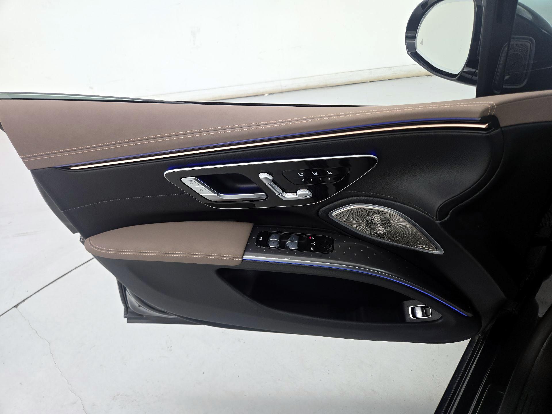 Thumbnail: 2022 Mercedes-Benz EQS - 12