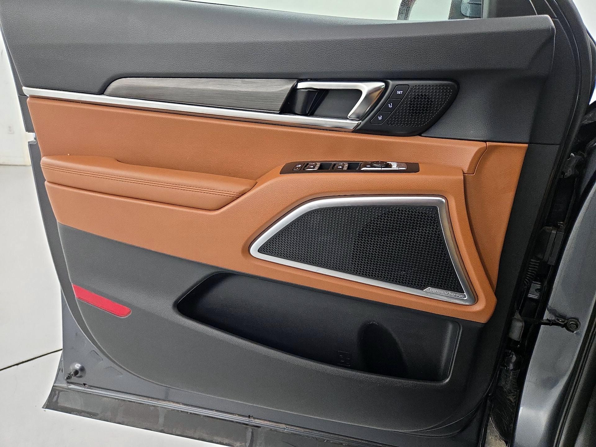 Thumbnail: 2023 Kia Telluride - 12