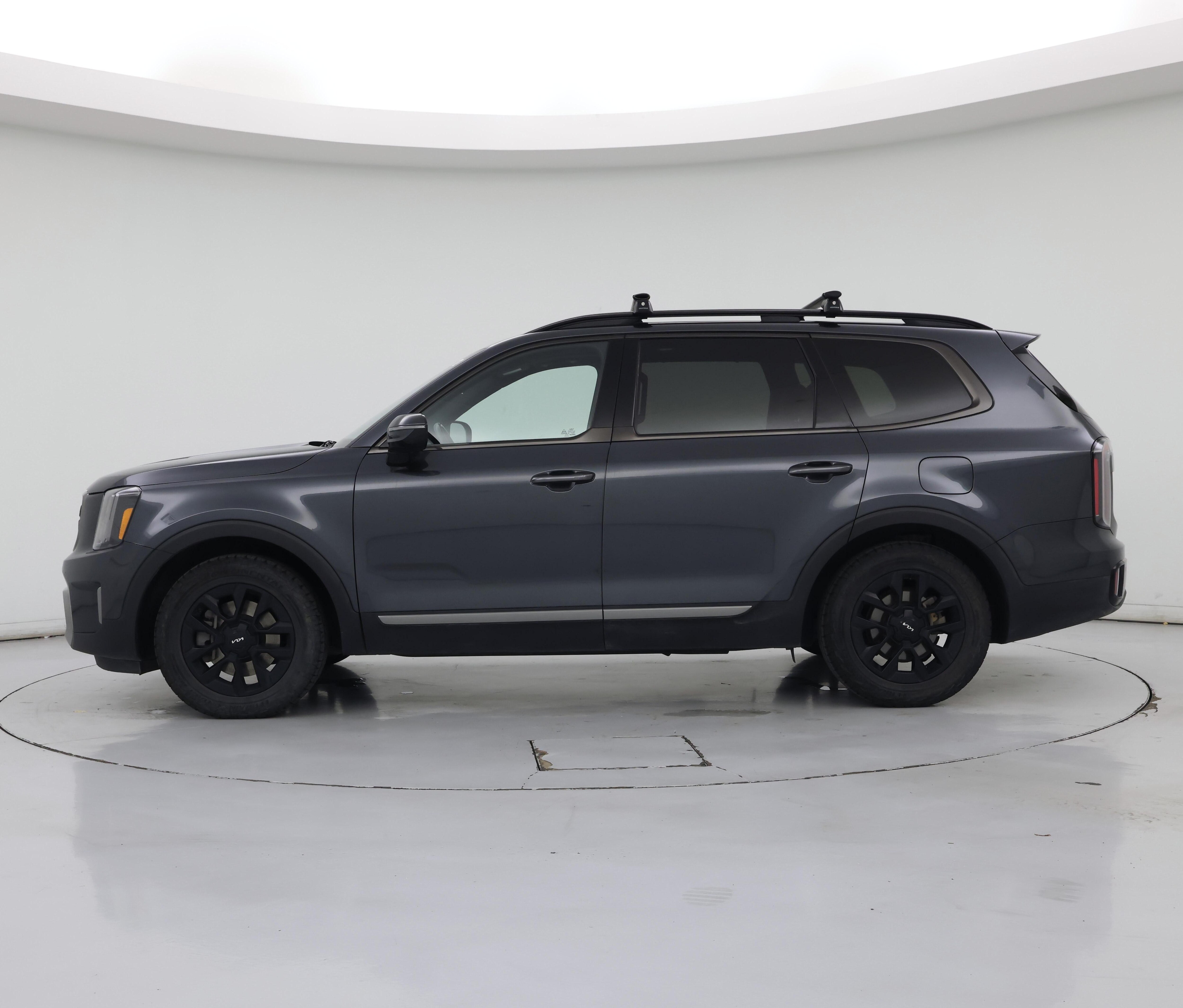 Thumbnail: 2023 Kia Telluride - 3