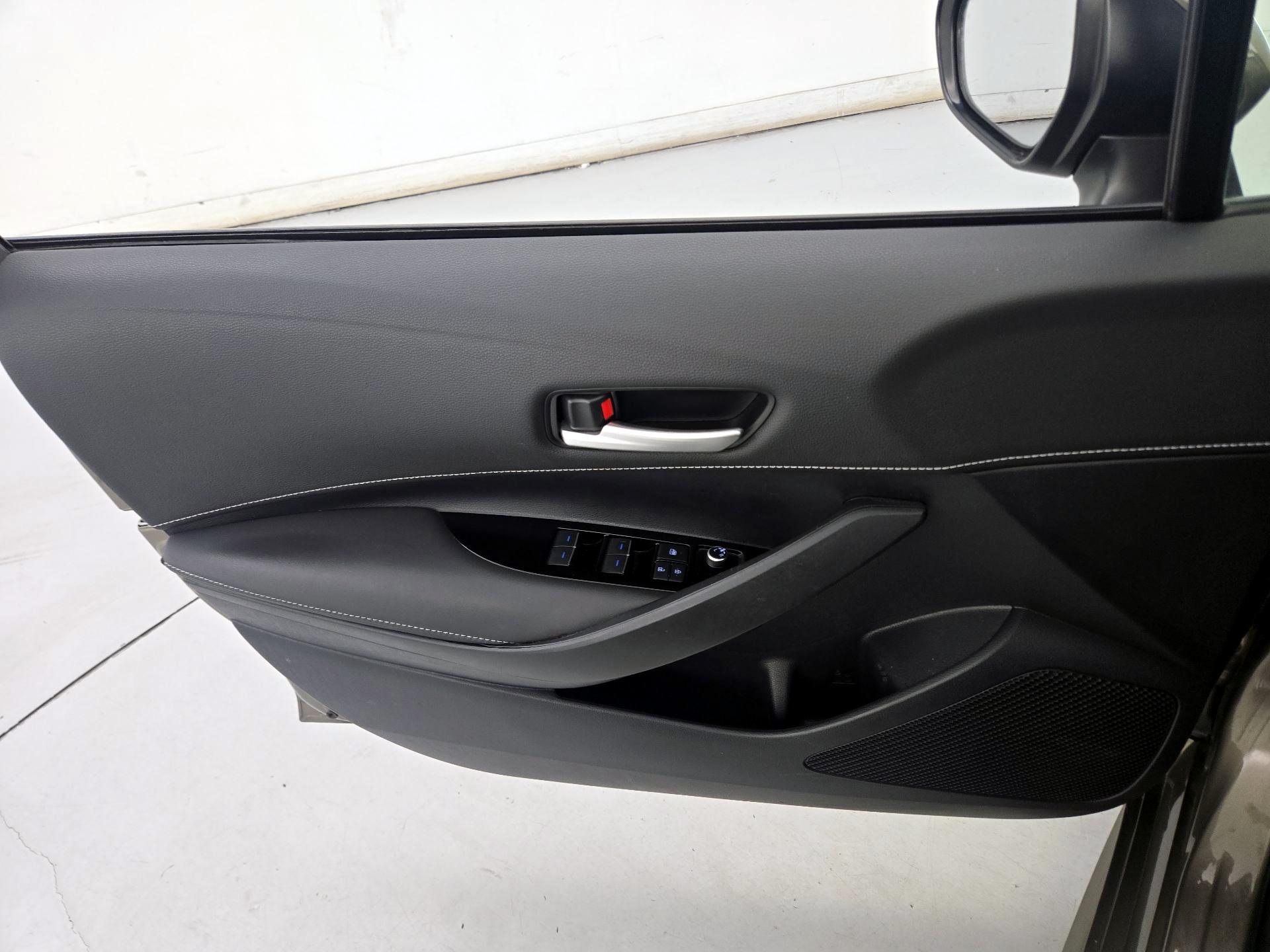 Thumbnail: 2019 Toyota Corolla - 12