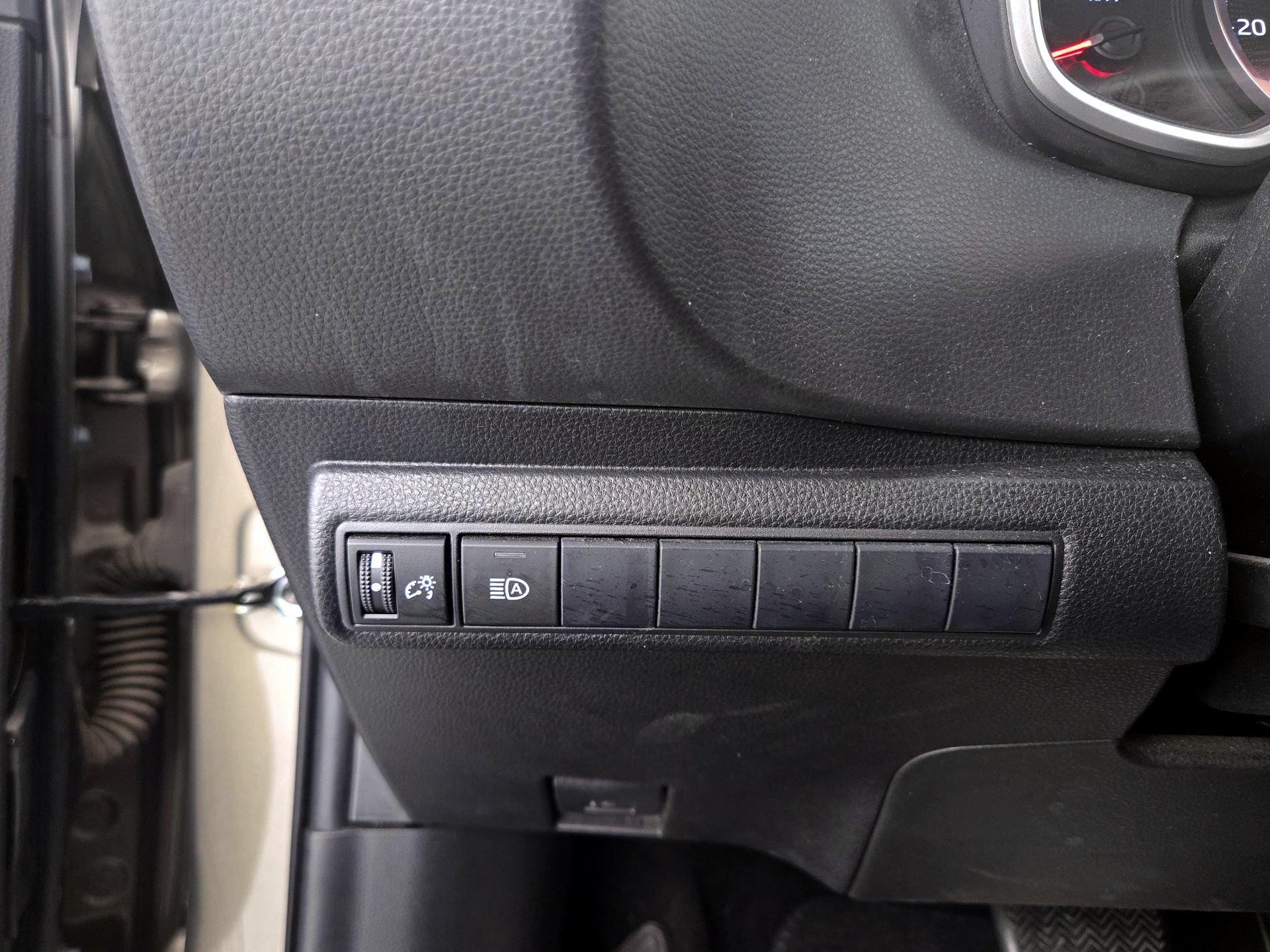 Thumbnail: 2019 Toyota Corolla - 13