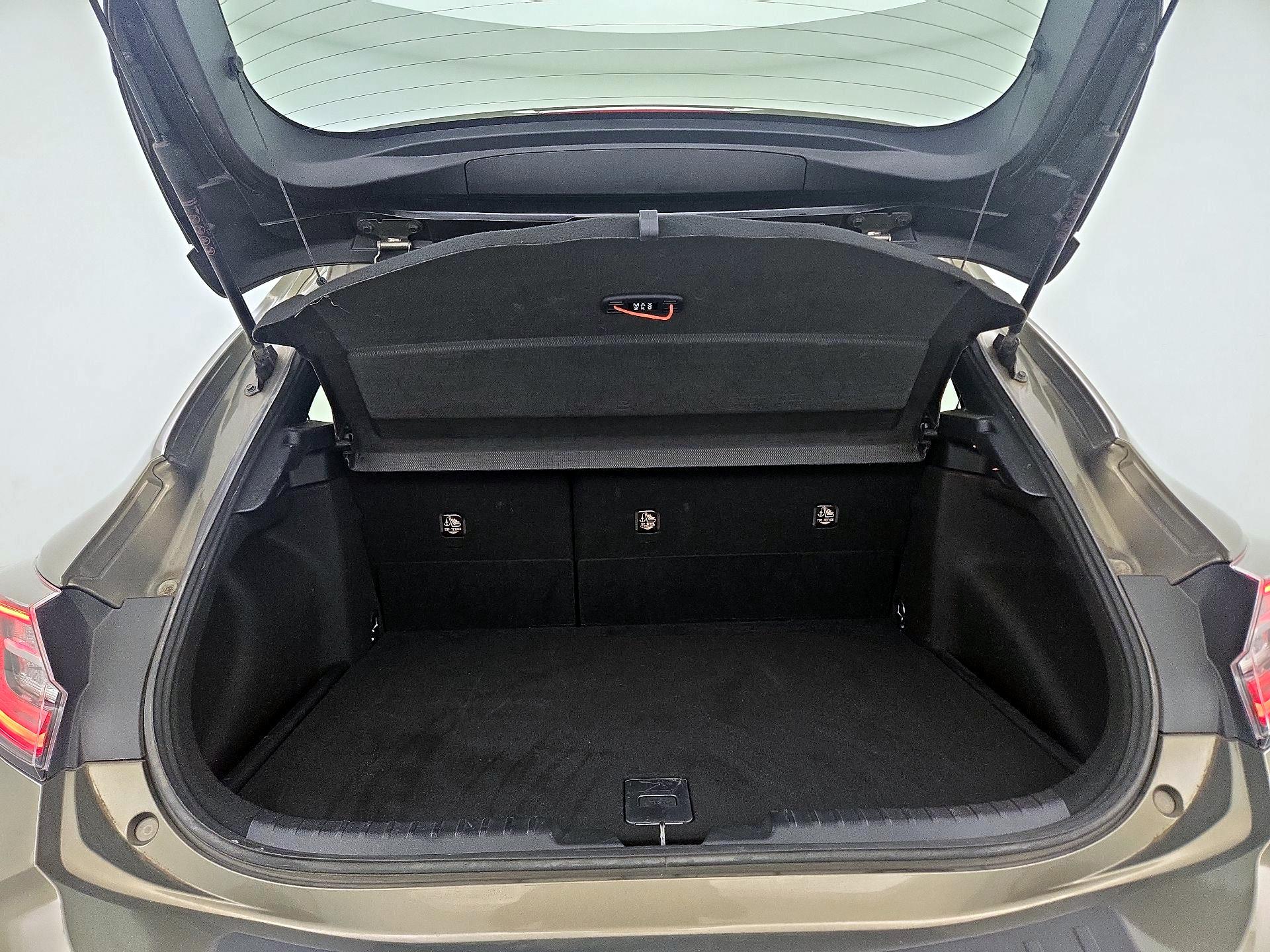 Thumbnail: 2019 Toyota Corolla - 20