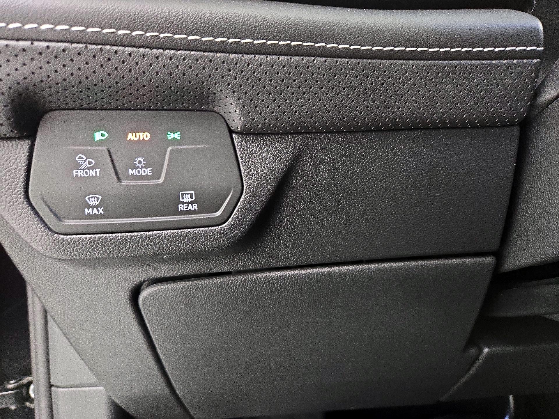 Thumbnail: 2024 Volkswagen Atlas - 13