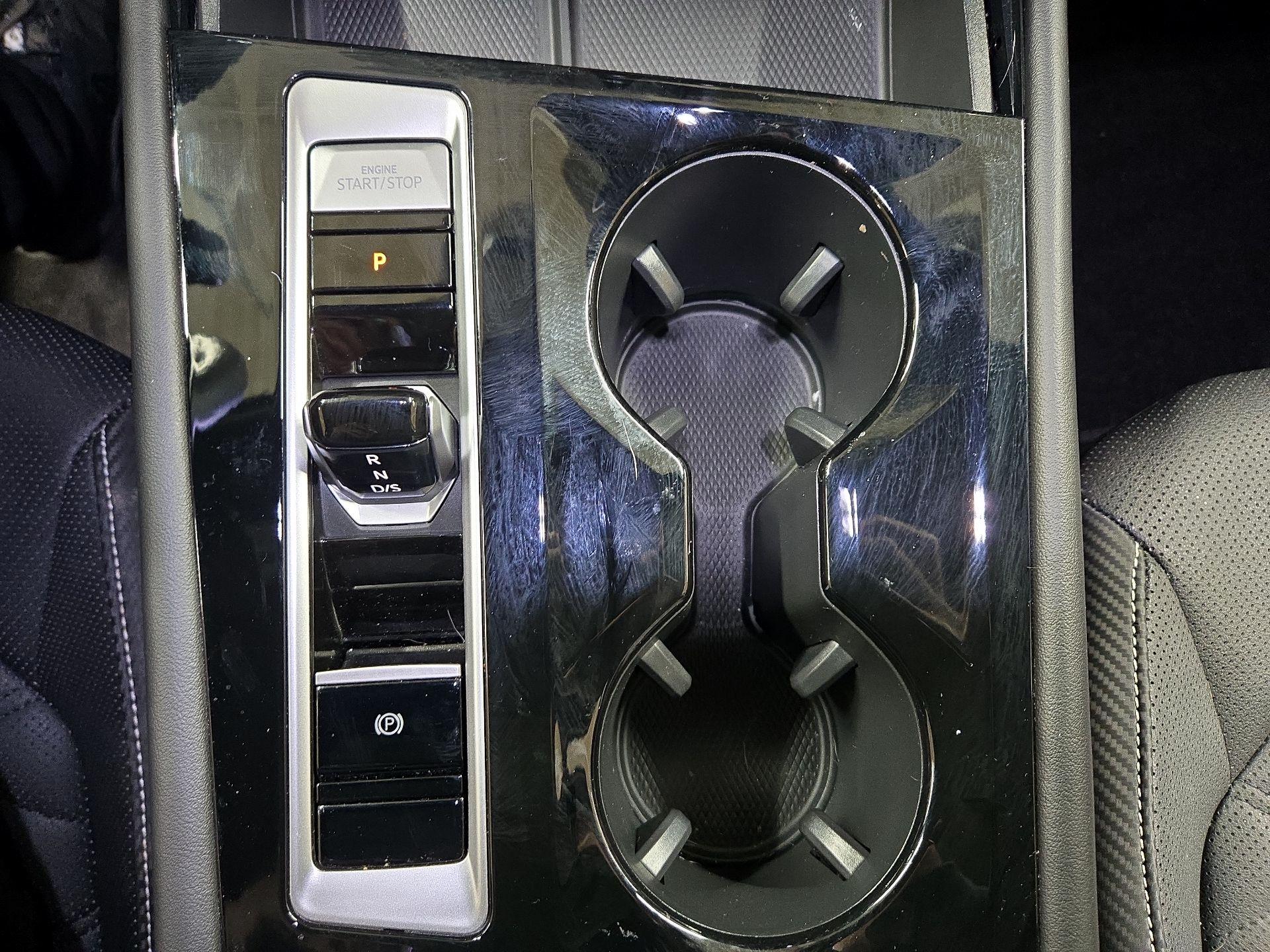 Thumbnail: 2024 Volkswagen Atlas - 17