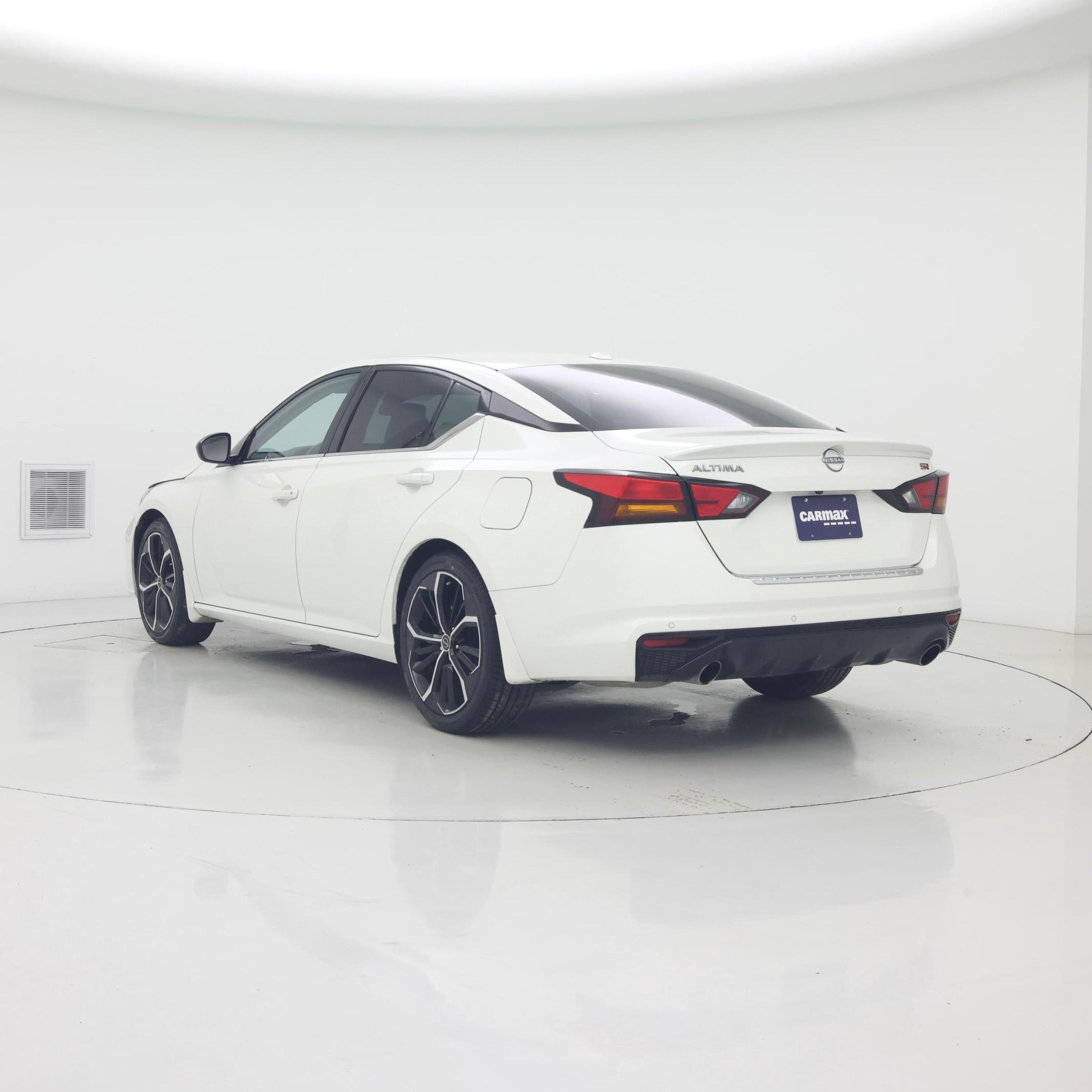 Thumbnail: 2023 Nissan Altima - 2