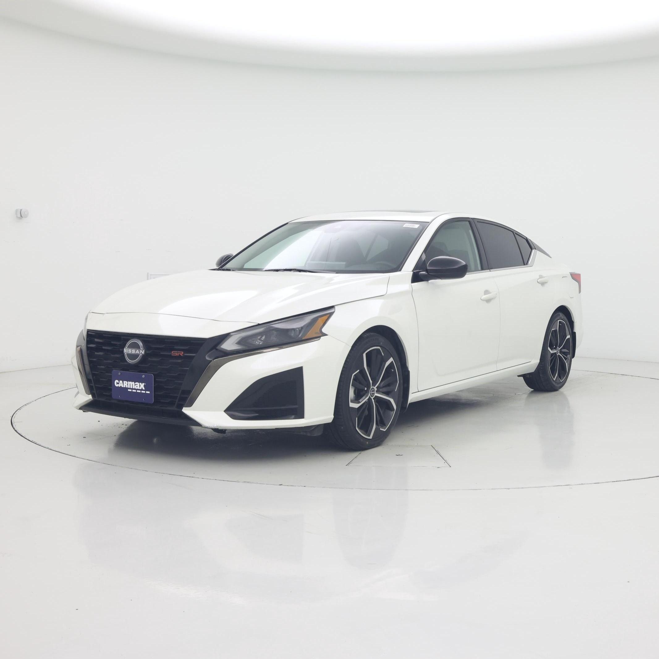 Thumbnail: 2023 Nissan Altima - 4