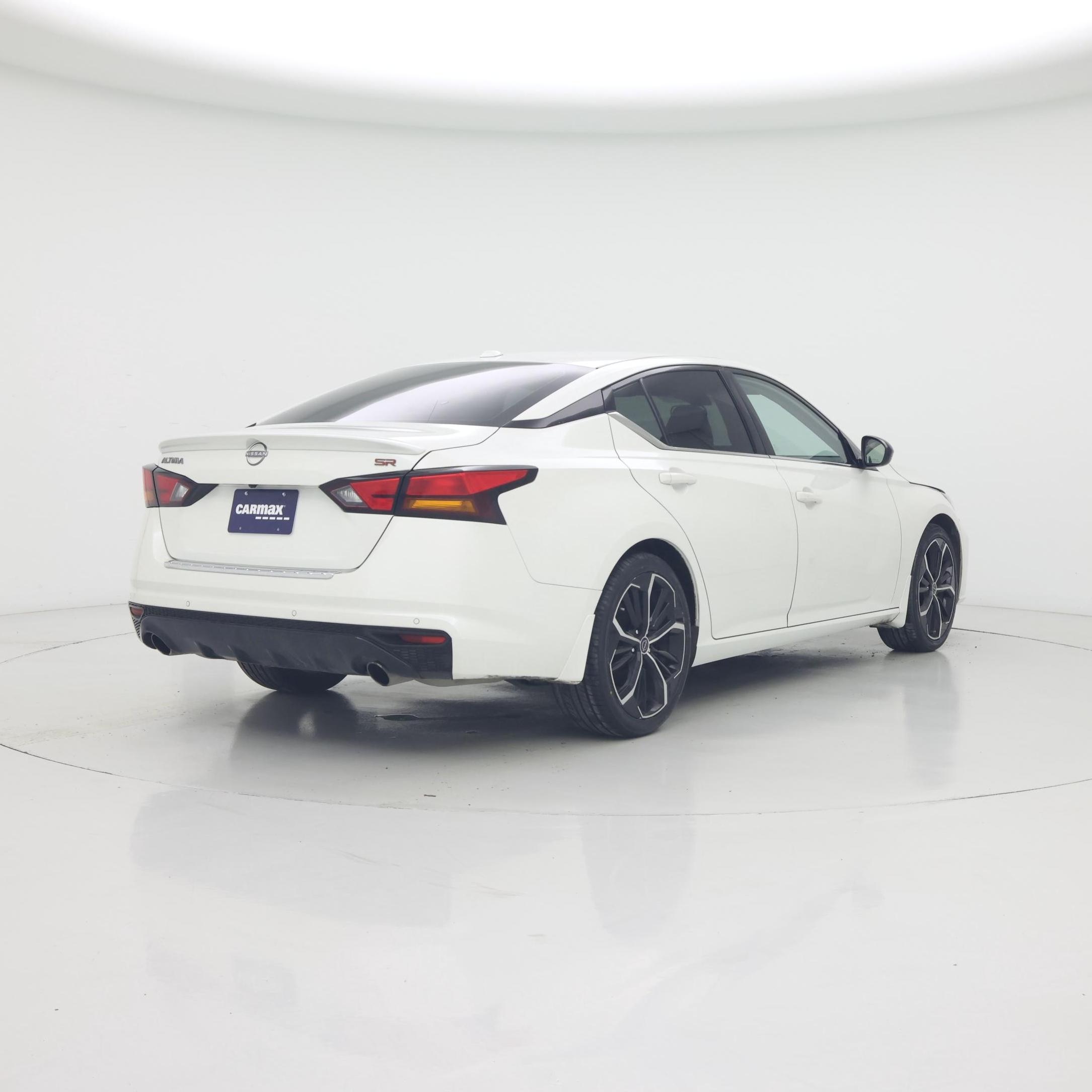 Thumbnail: 2023 Nissan Altima - 8