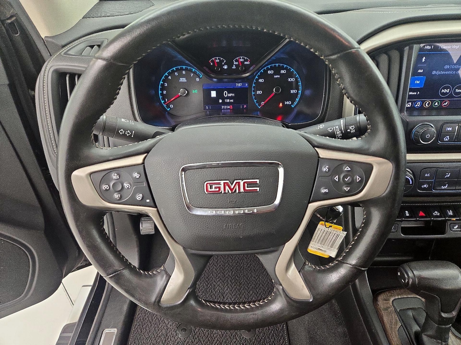 2021 GMC Canyon Denali - Photo 11
