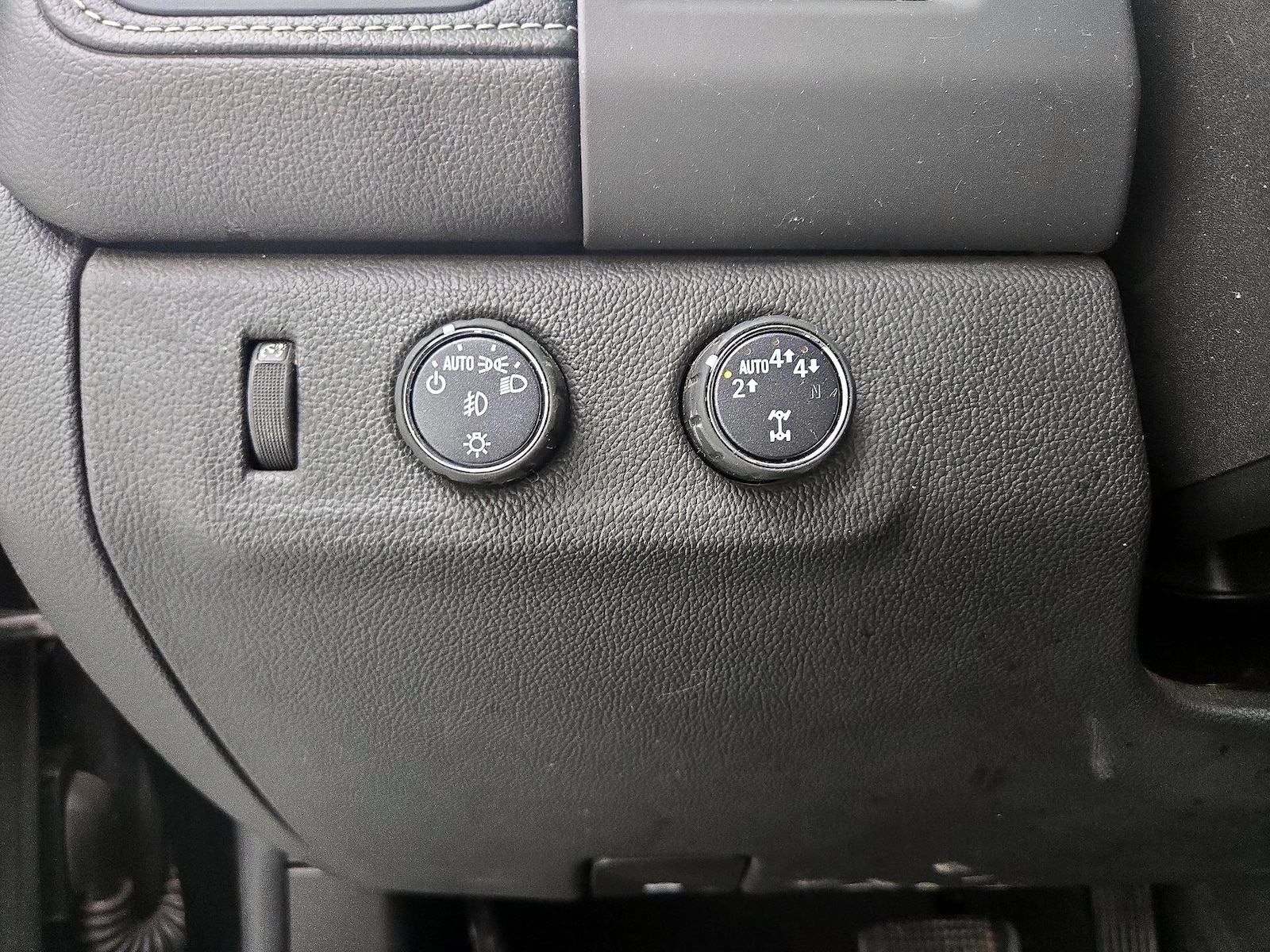 2021 GMC Canyon Denali - Photo 14