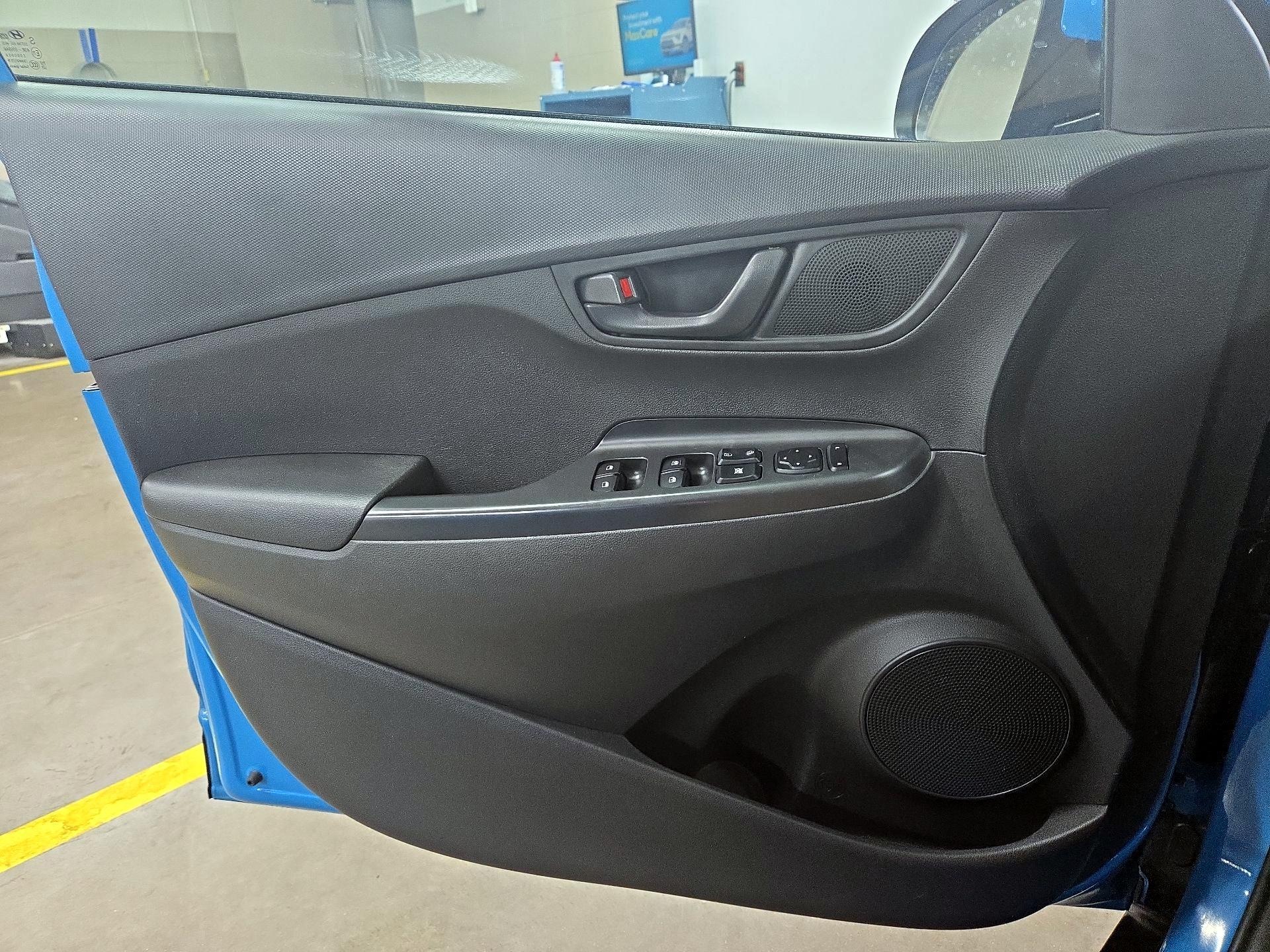 Thumbnail: 2023 Hyundai Kona - 12