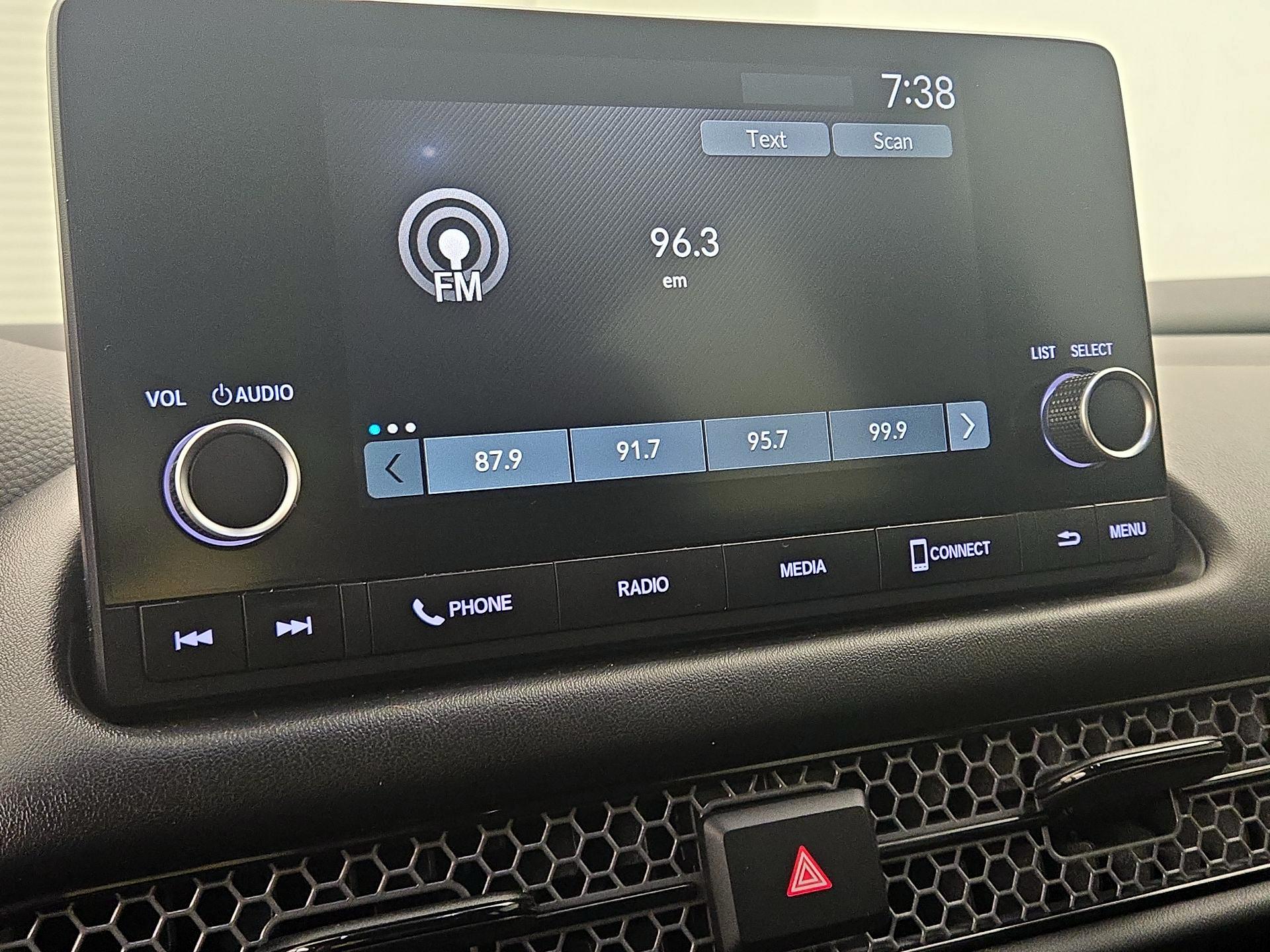 Thumbnail: 2023 Honda HR-V - 15