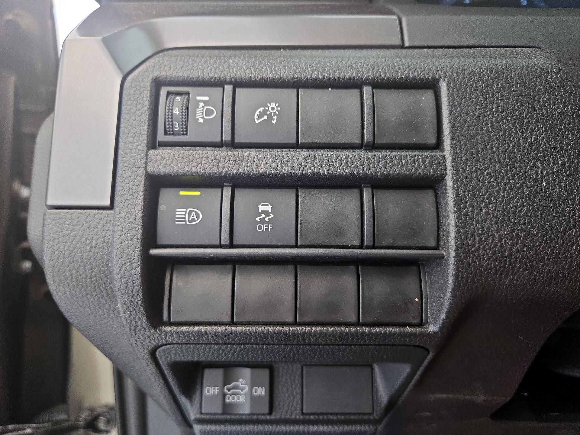 Thumbnail: 2025 Toyota Tacoma - 13