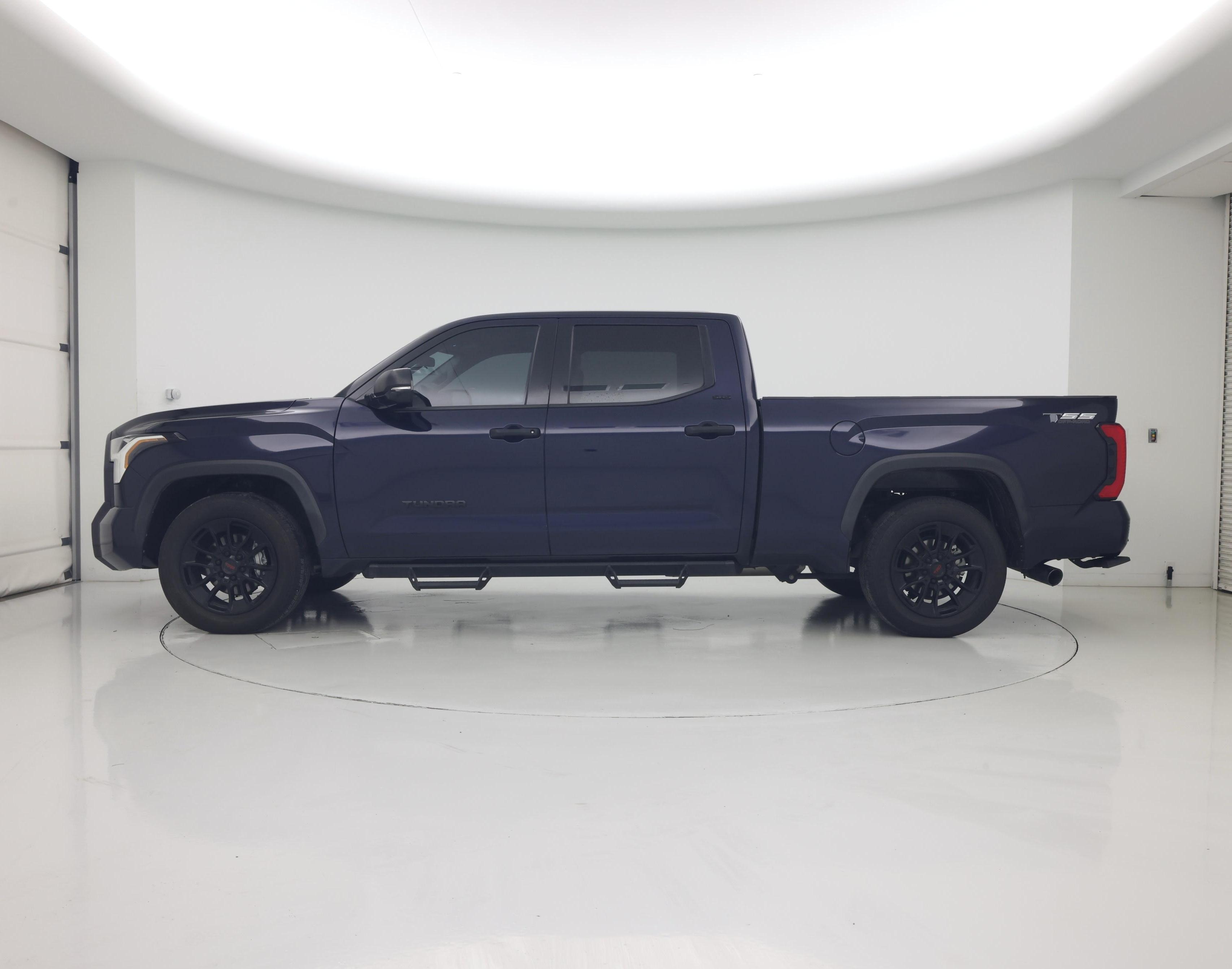 Thumbnail: 2023 Toyota Tundra - 3