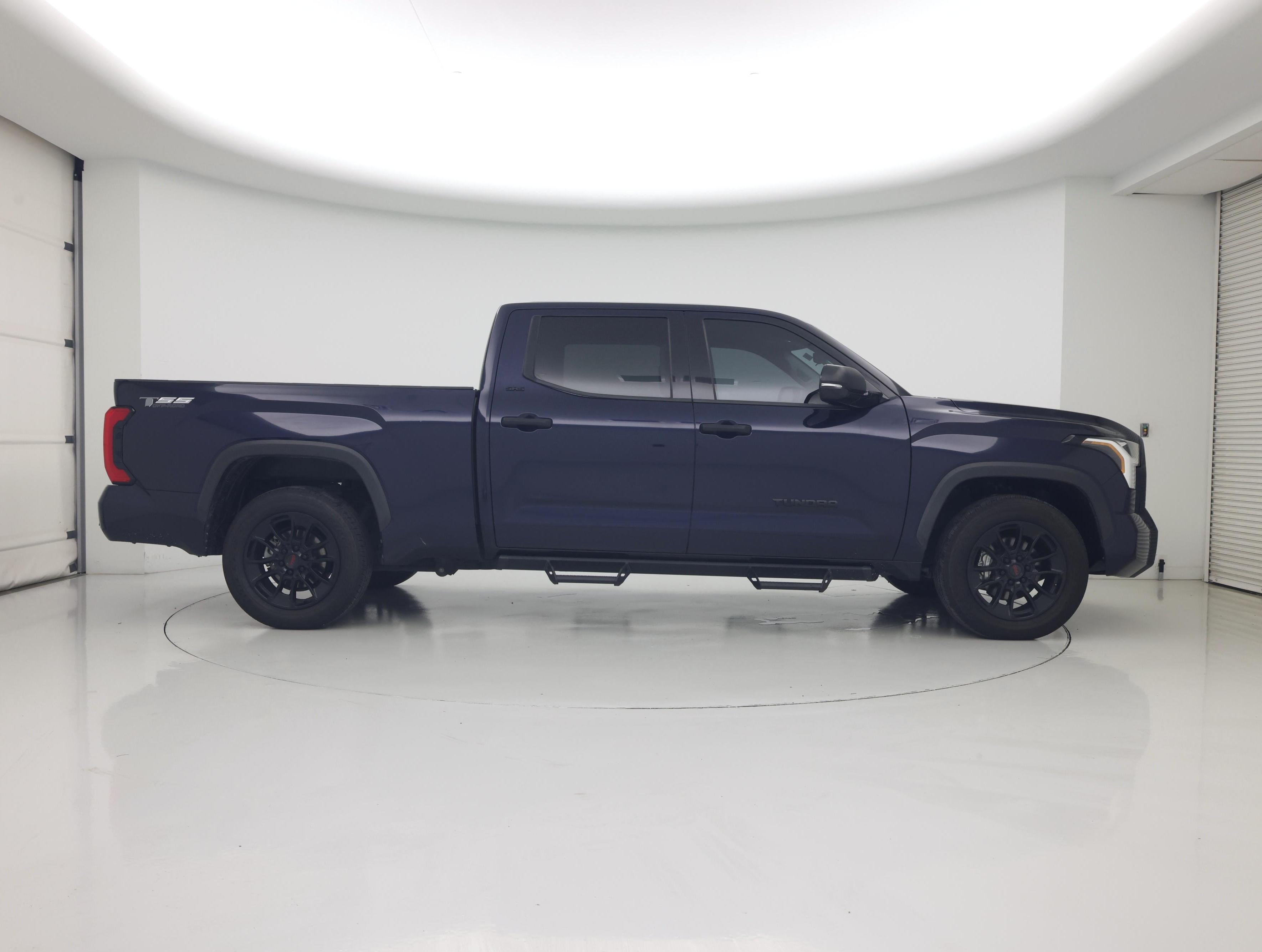 Thumbnail: 2023 Toyota Tundra - 7