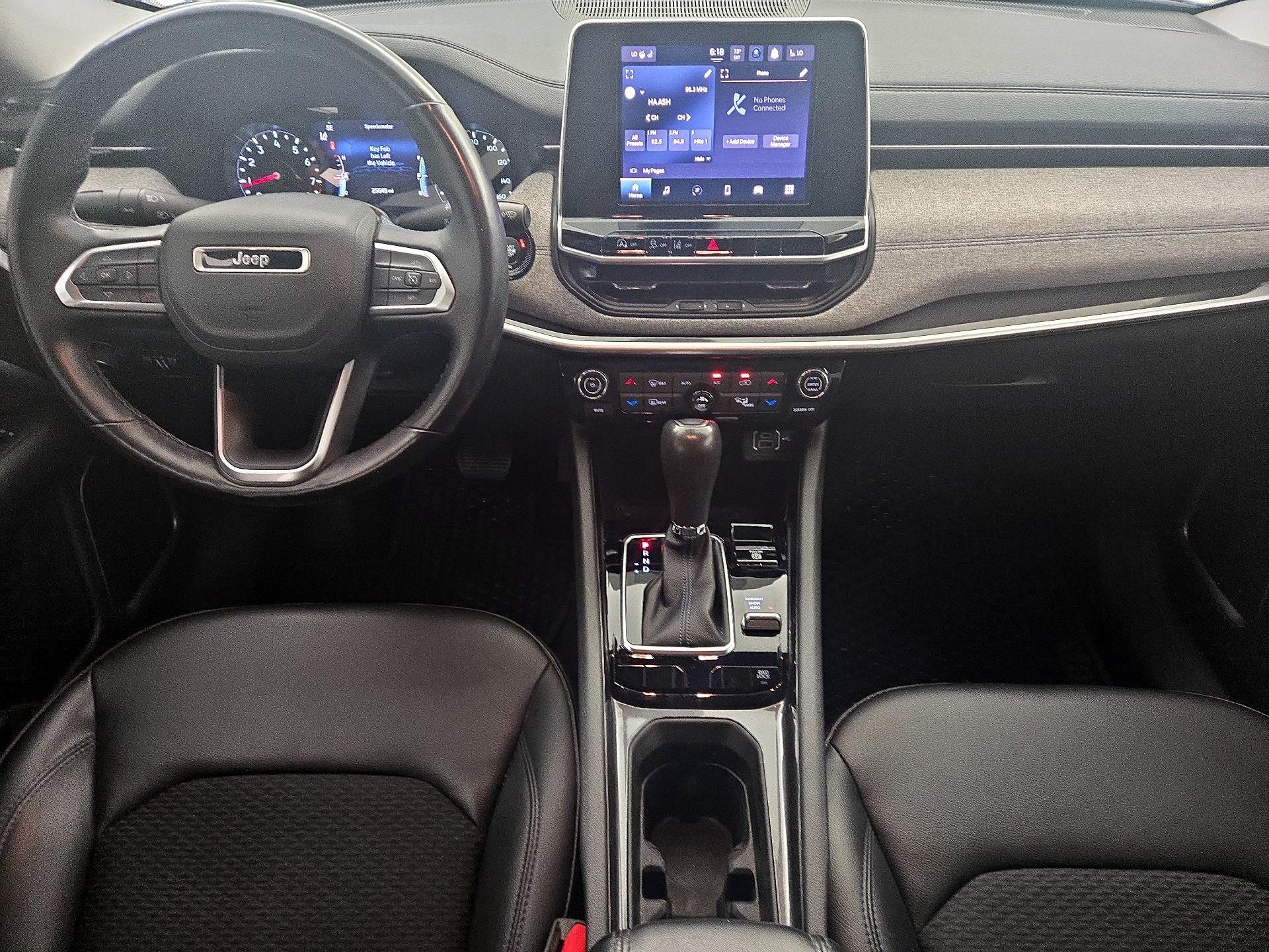 Thumbnail: 2022 Jeep Compass - 9