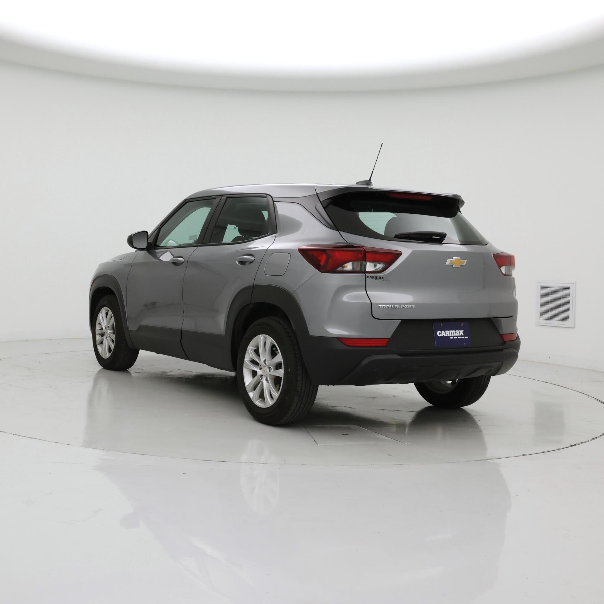 Thumbnail: 2023 Chevrolet TrailBlazer - 2