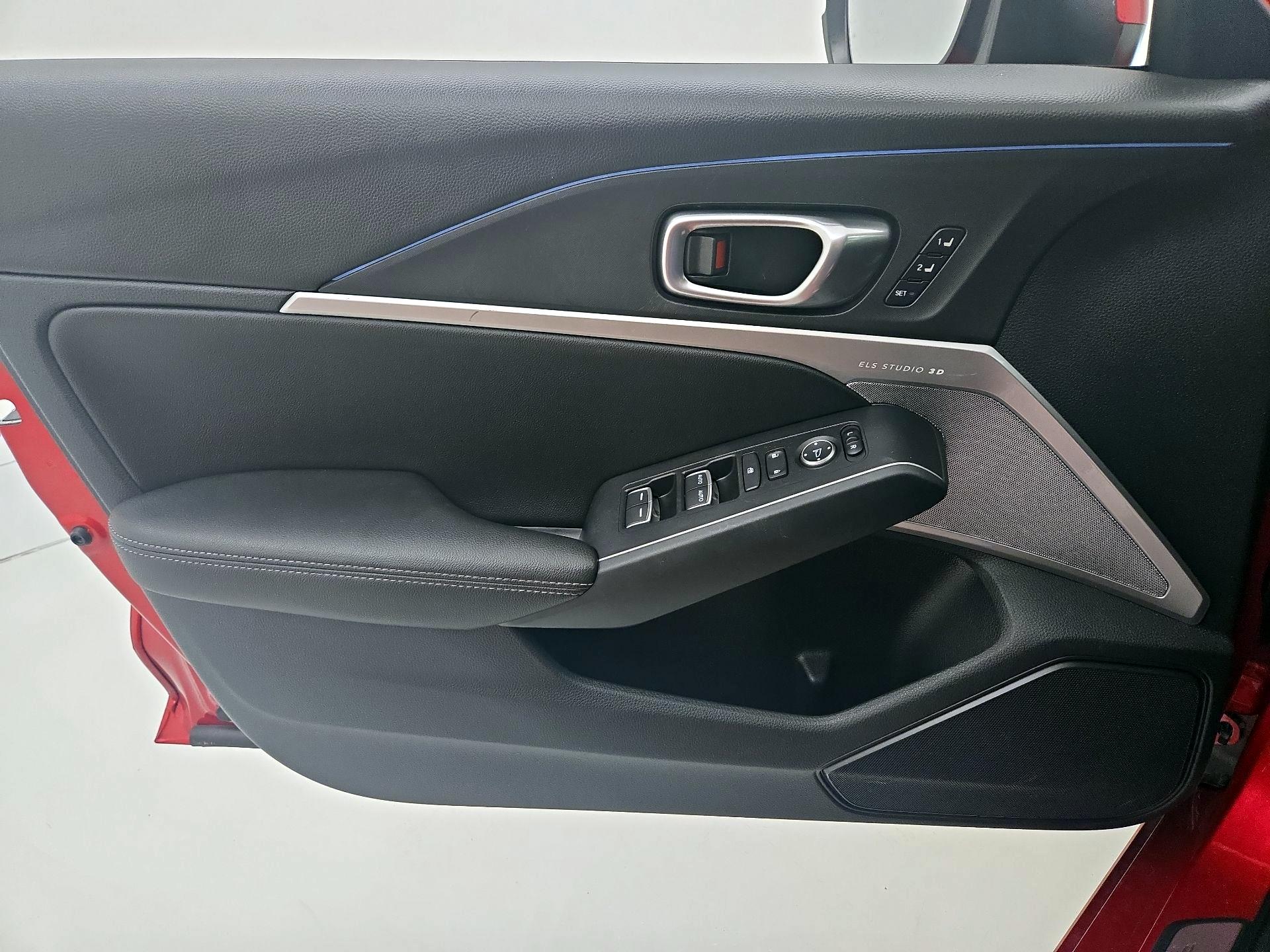 Thumbnail: 2023 Acura Integra - 12