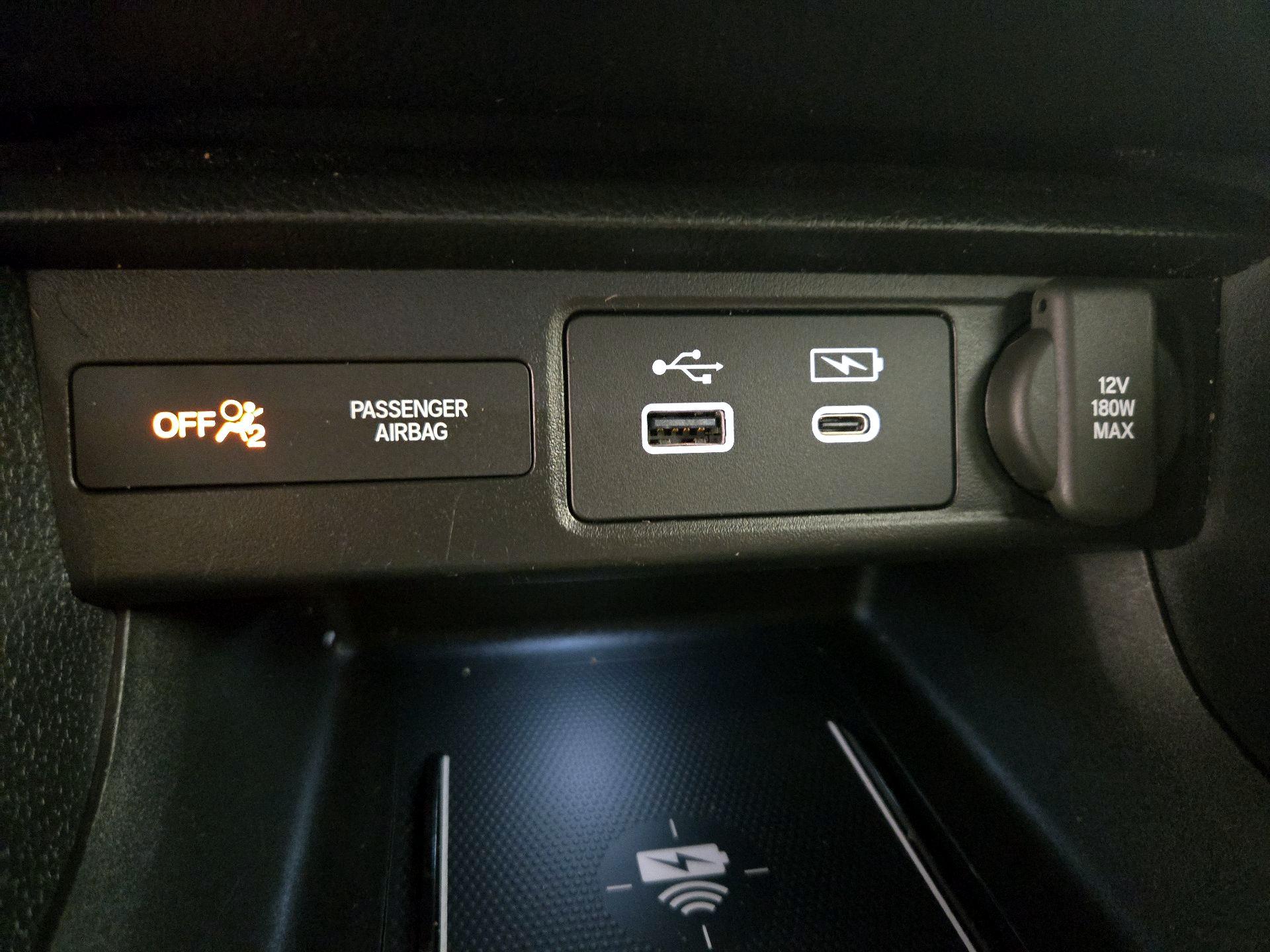 Thumbnail: 2023 Acura Integra - 18