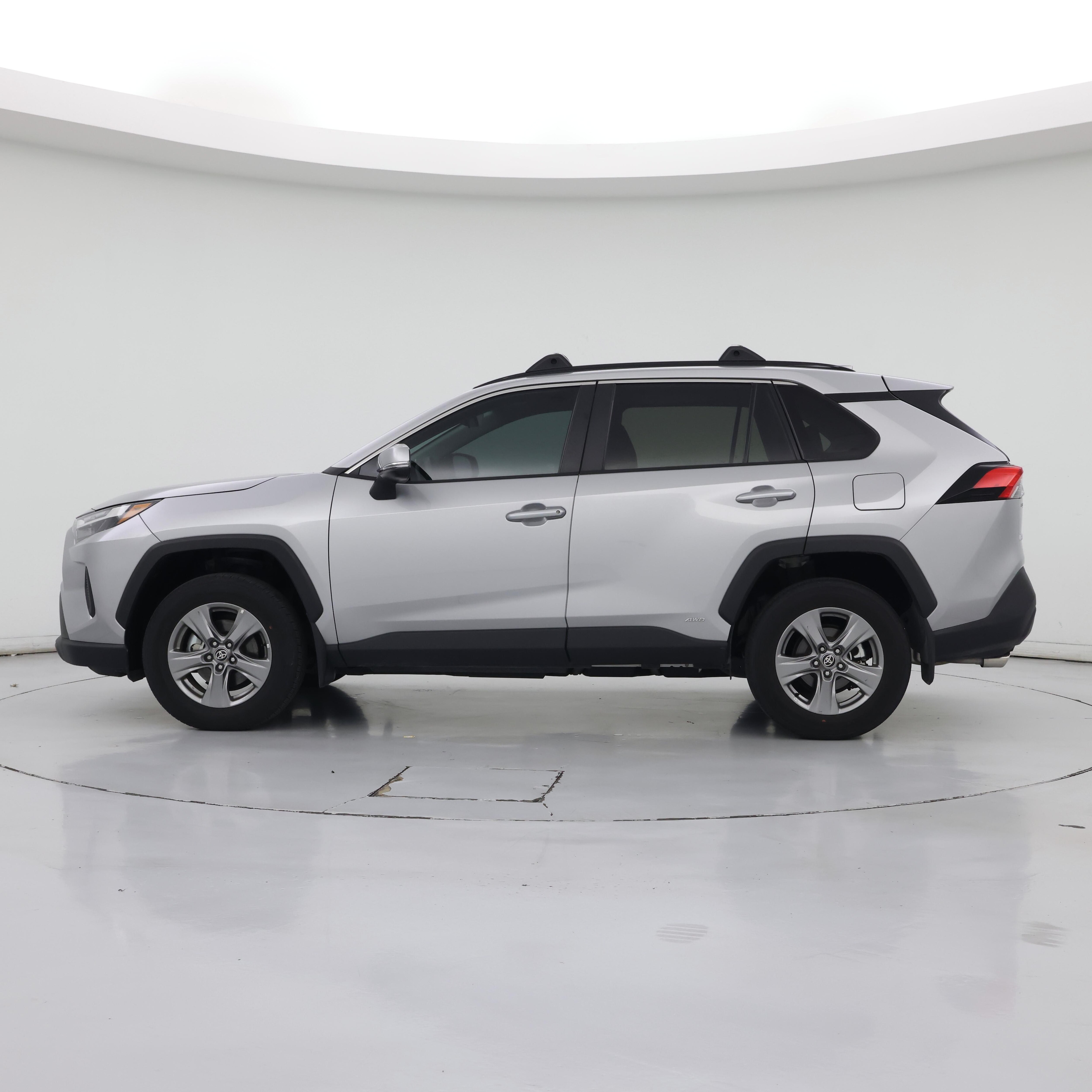 Thumbnail: 2024 Toyota RAV4 - 3