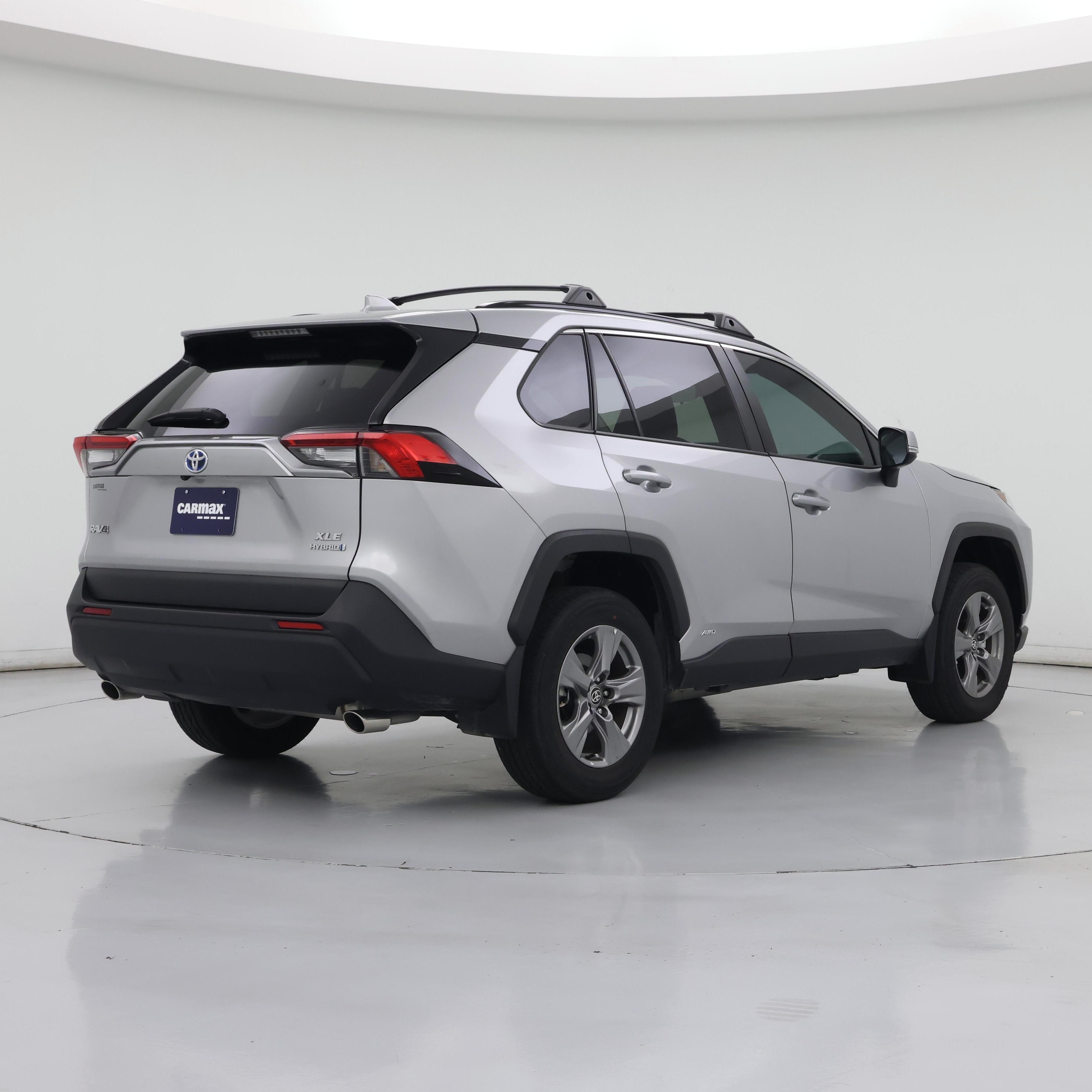 Thumbnail: 2024 Toyota RAV4 - 8