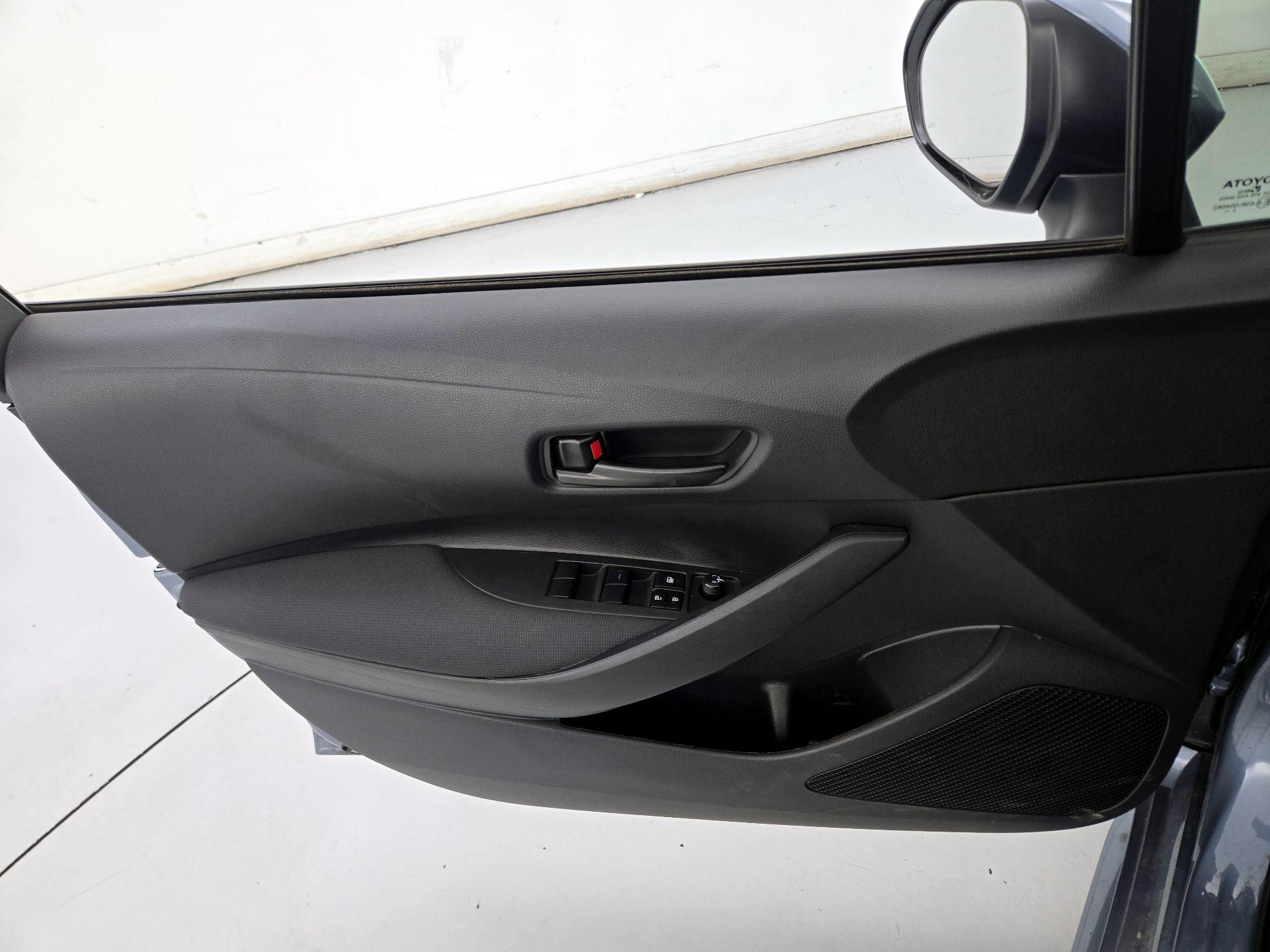 Thumbnail: 2024 Toyota Corolla - 12