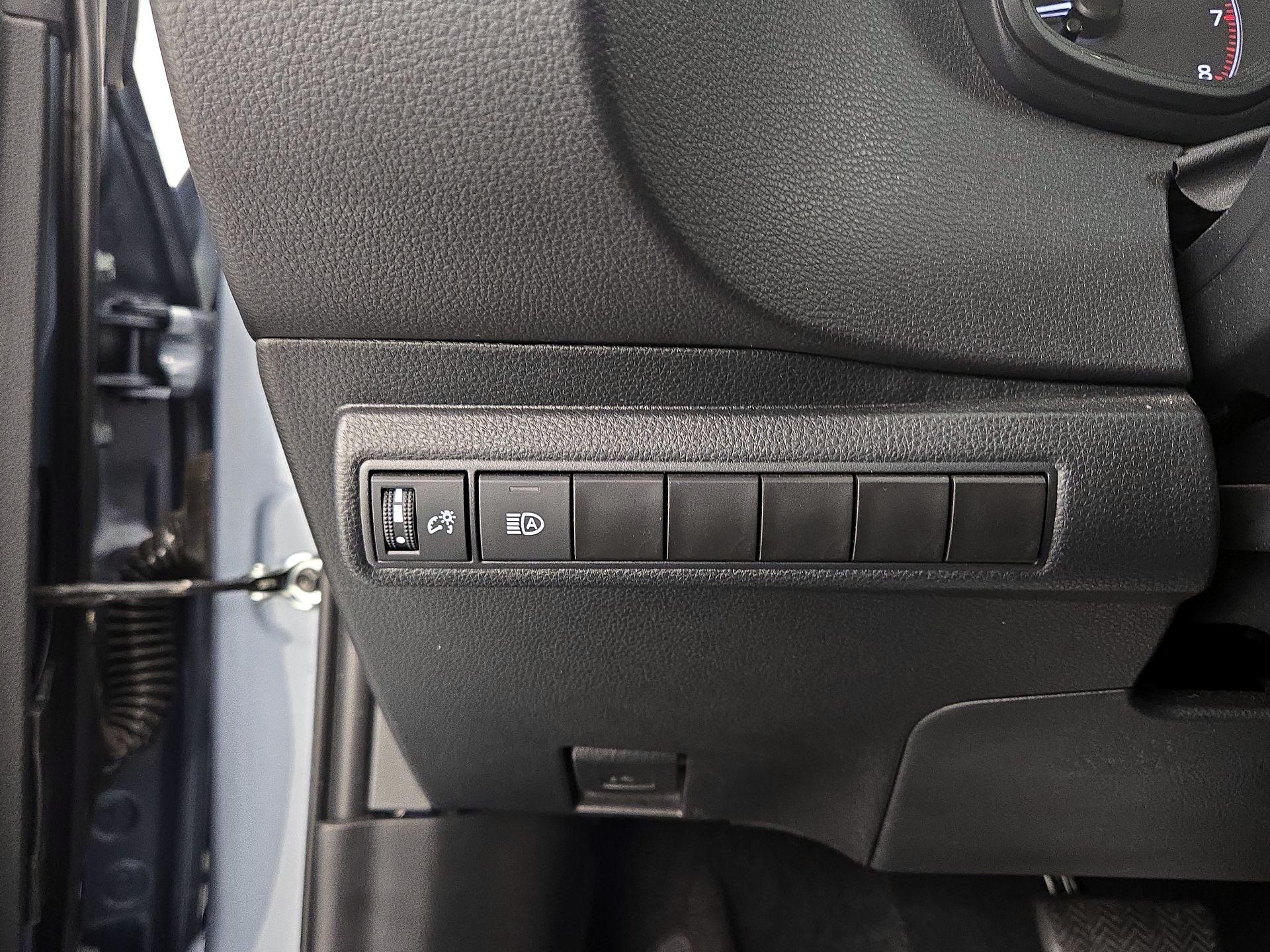 Thumbnail: 2024 Toyota Corolla - 13