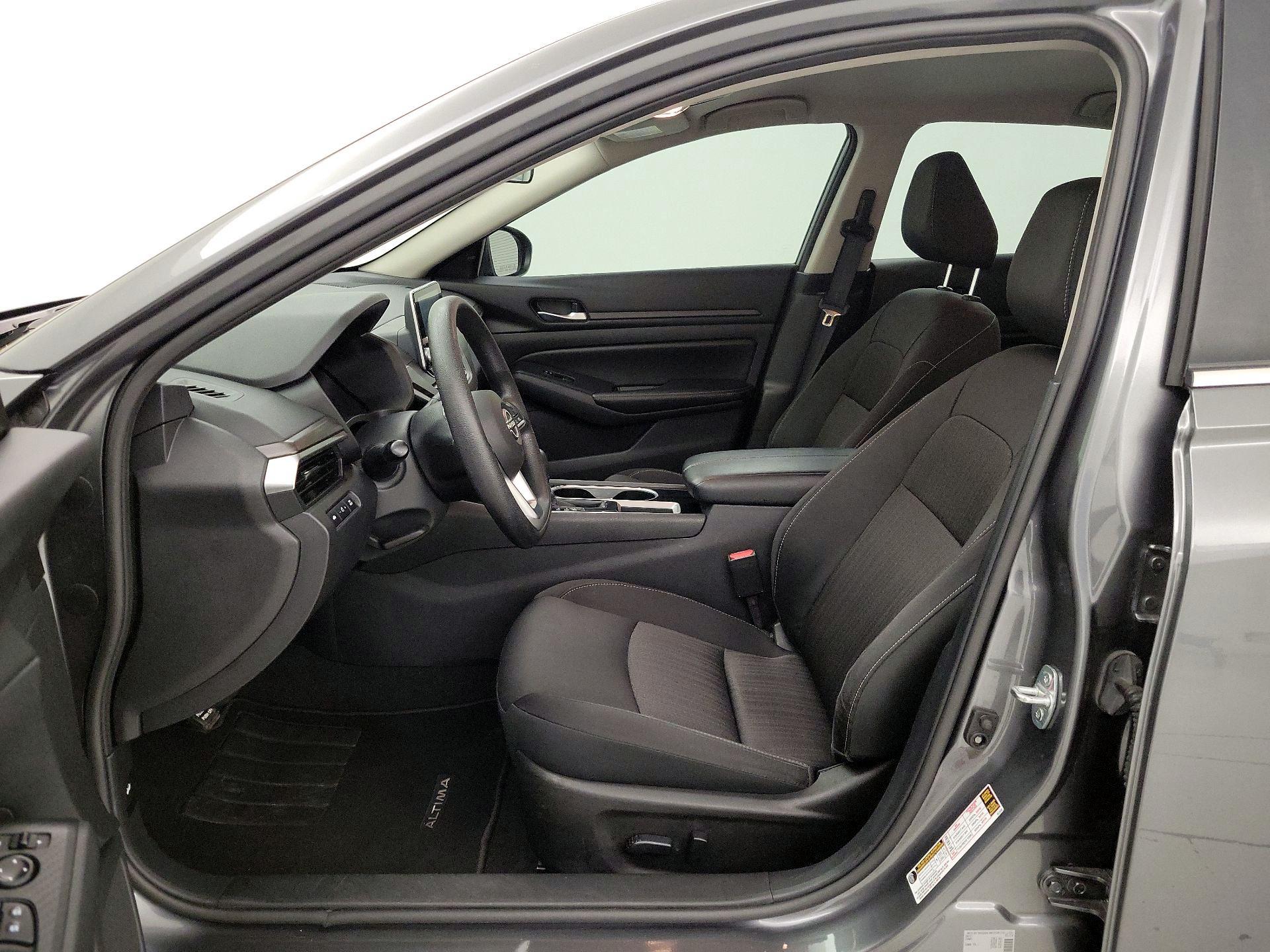 Thumbnail: 2024 Nissan Altima - 11