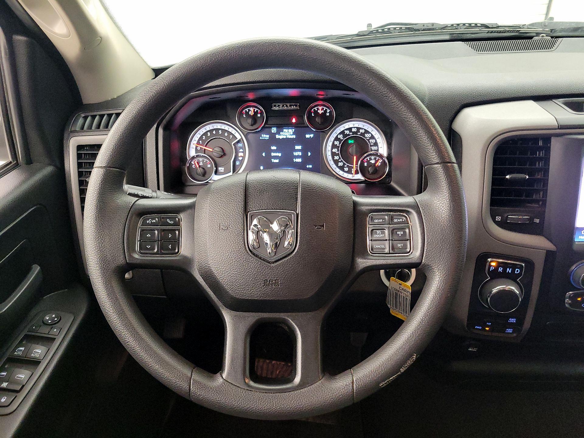 Thumbnail: 2024 RAM 1500 Classic - 10