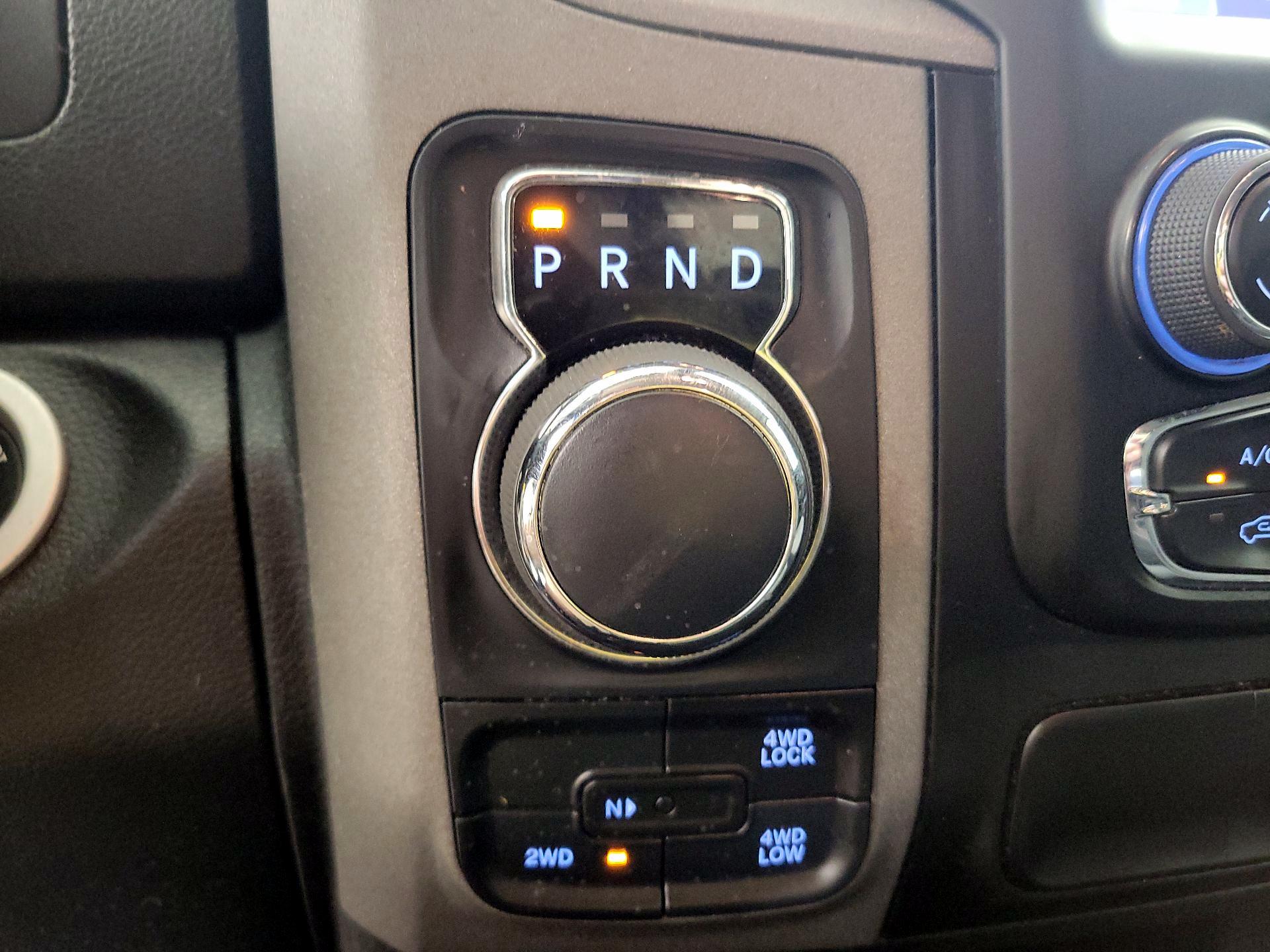 Thumbnail: 2024 RAM 1500 Classic - 17