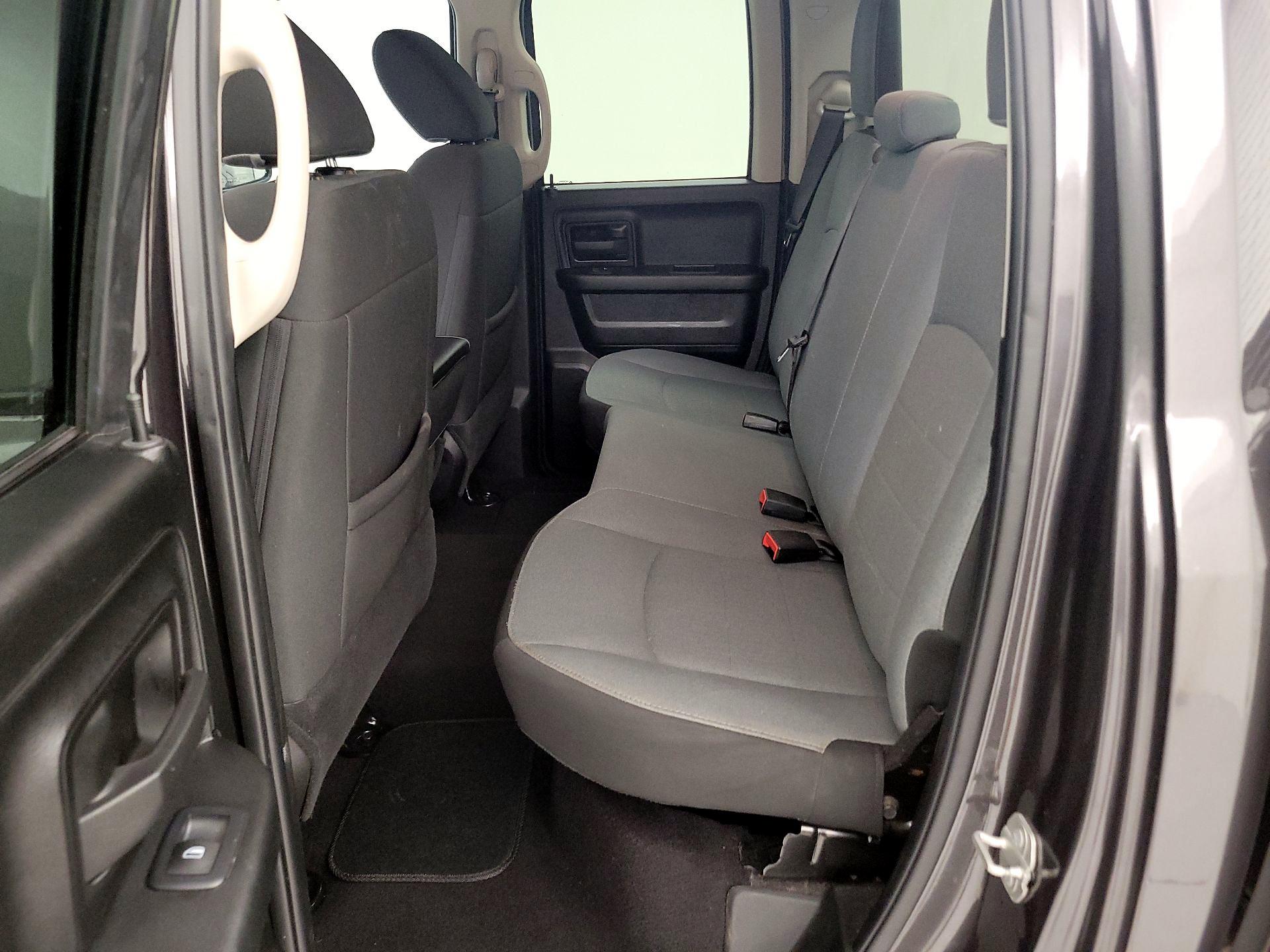 Thumbnail: 2024 RAM 1500 Classic - 19