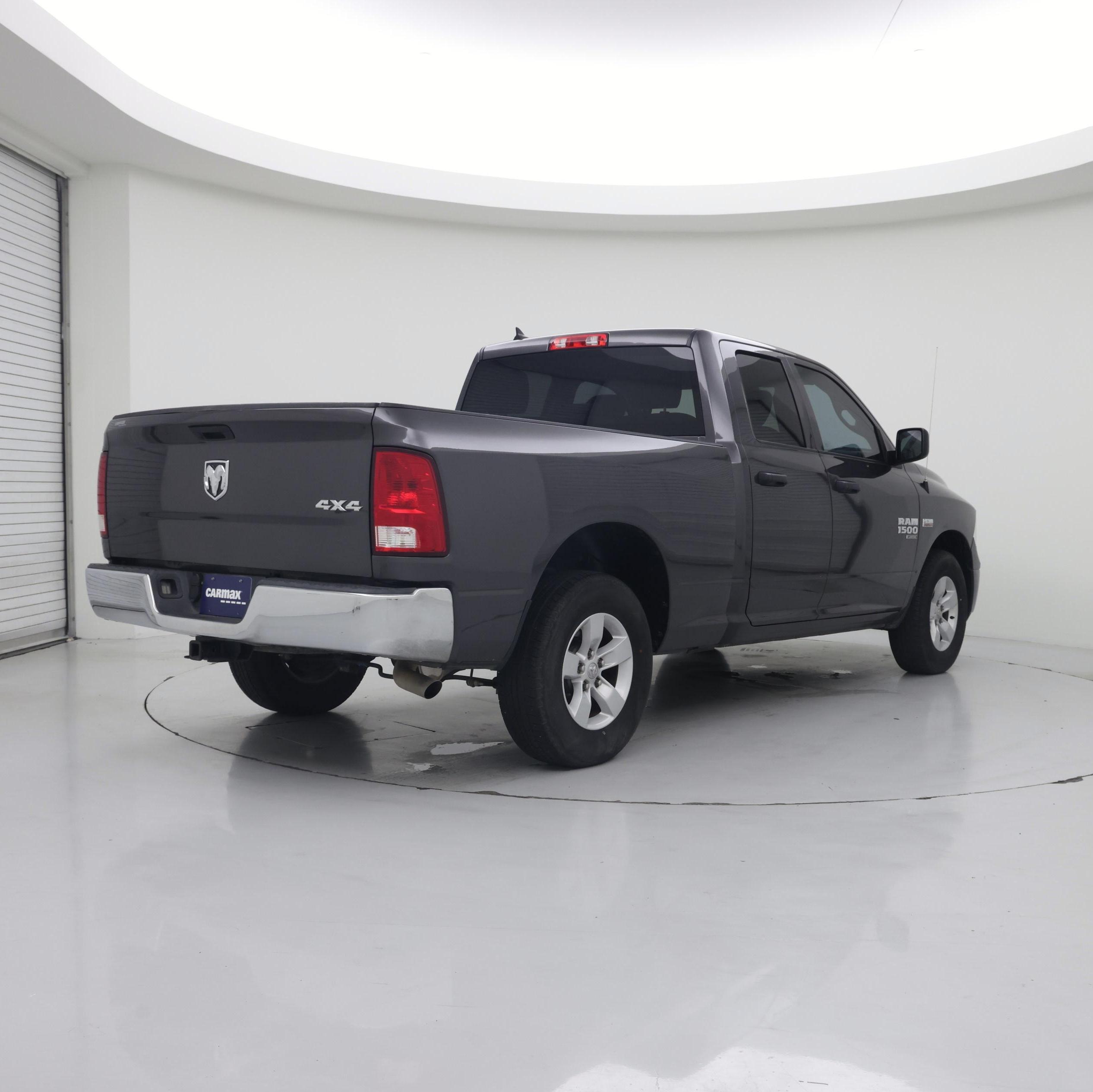 Thumbnail: 2024 RAM 1500 Classic - 8