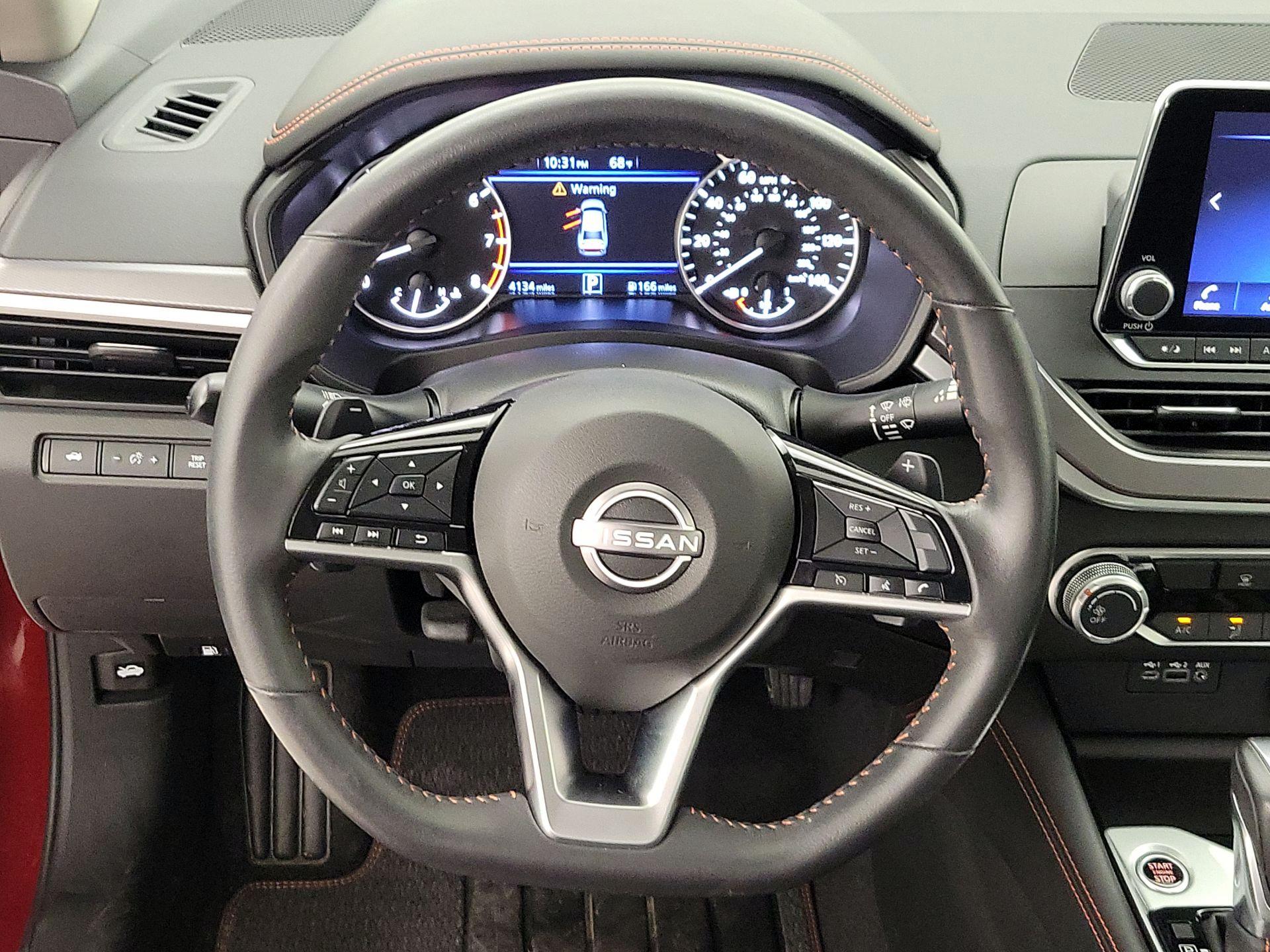 Thumbnail: 2024 Nissan Altima - 10