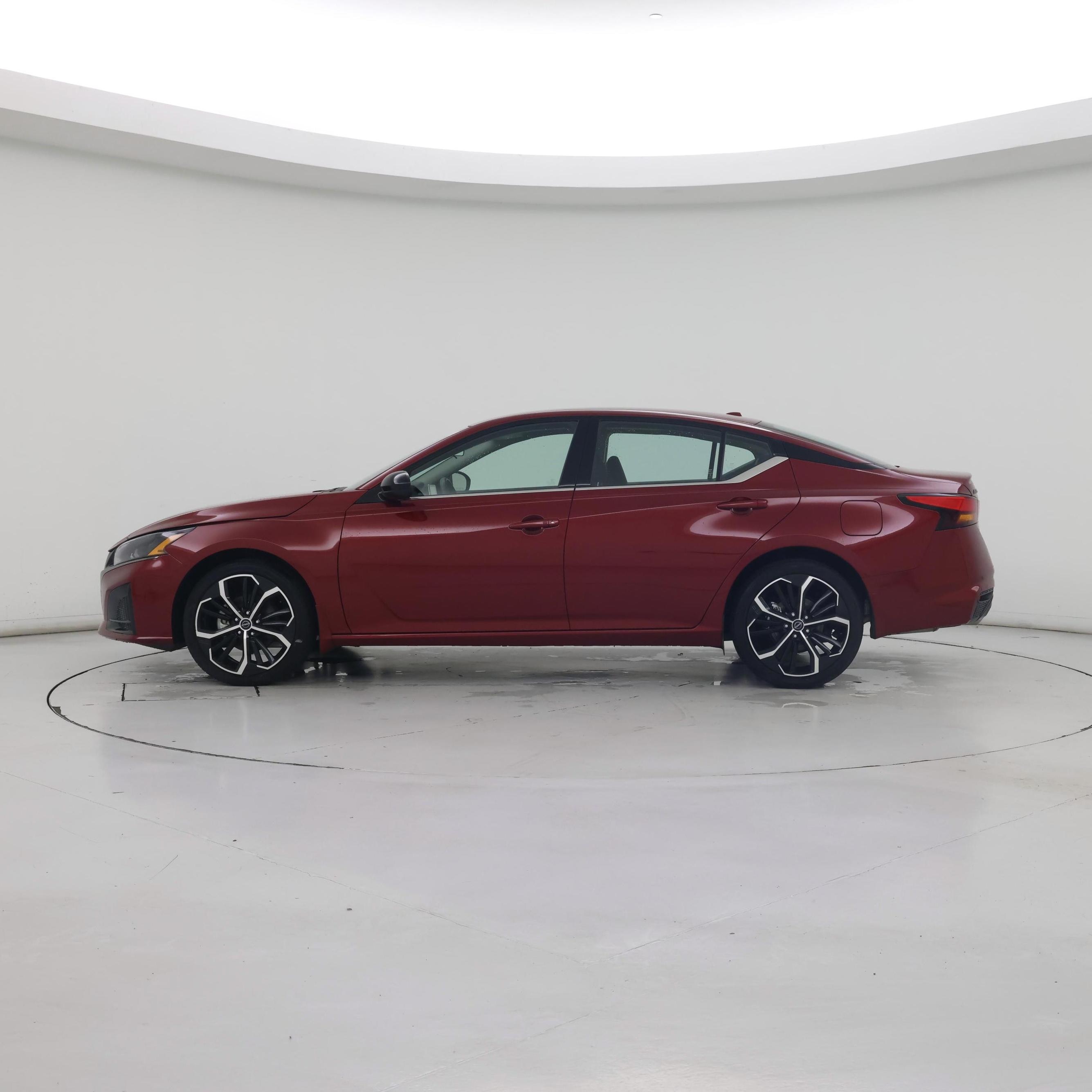 Thumbnail: 2024 Nissan Altima - 3