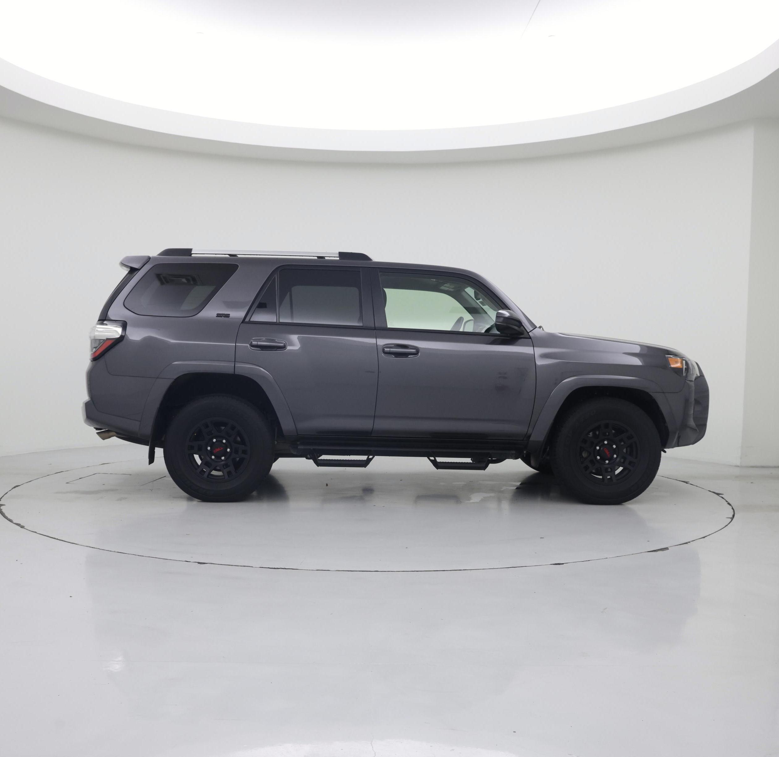 Thumbnail: 2023 Toyota 4Runner - 7