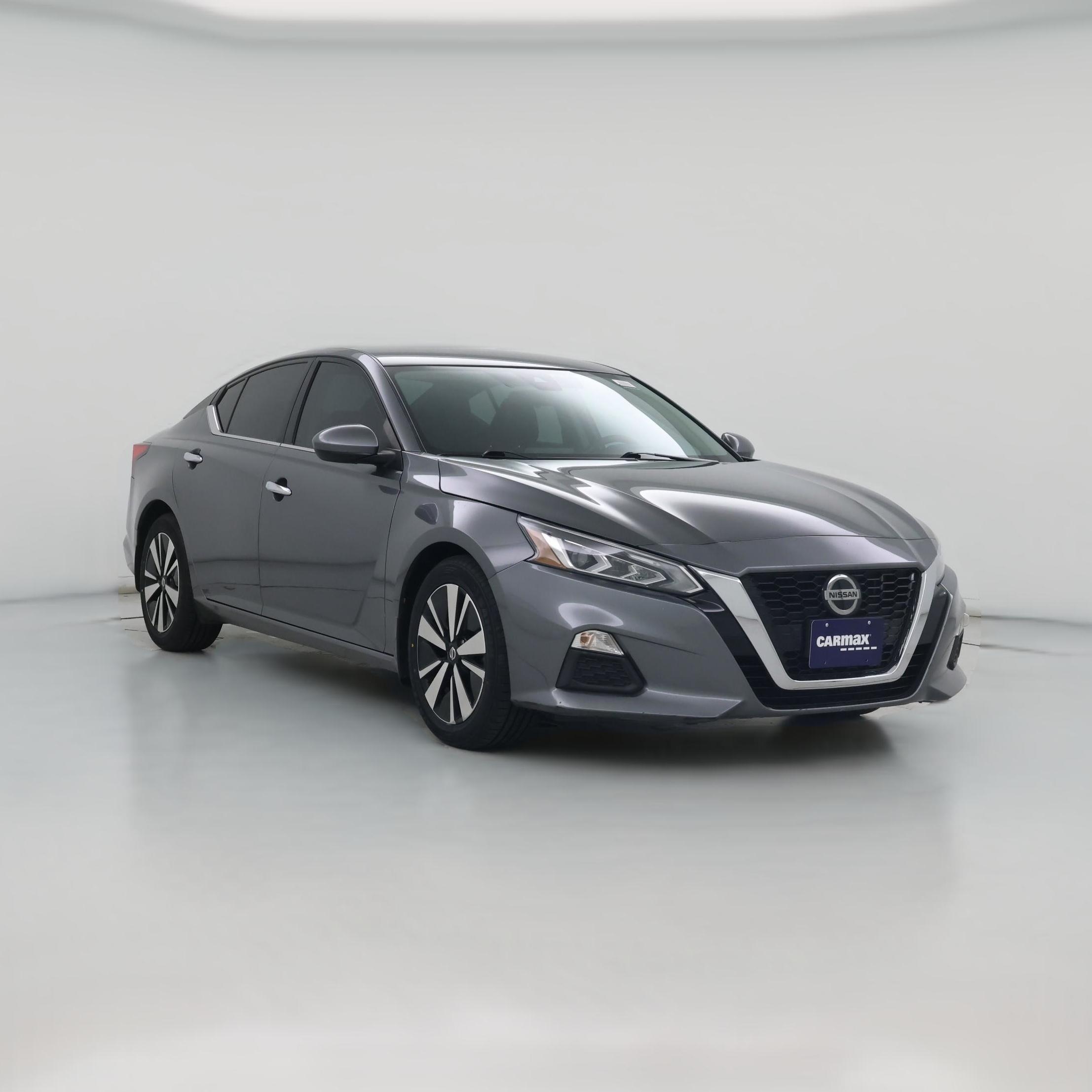 Thumbnail: 2022 Nissan Altima - 1