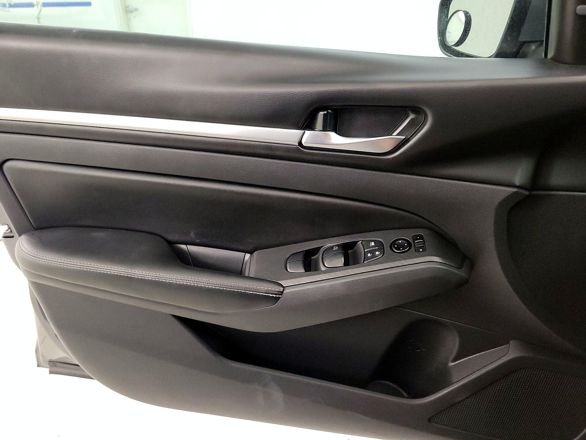 Thumbnail: 2022 Nissan Altima - 12